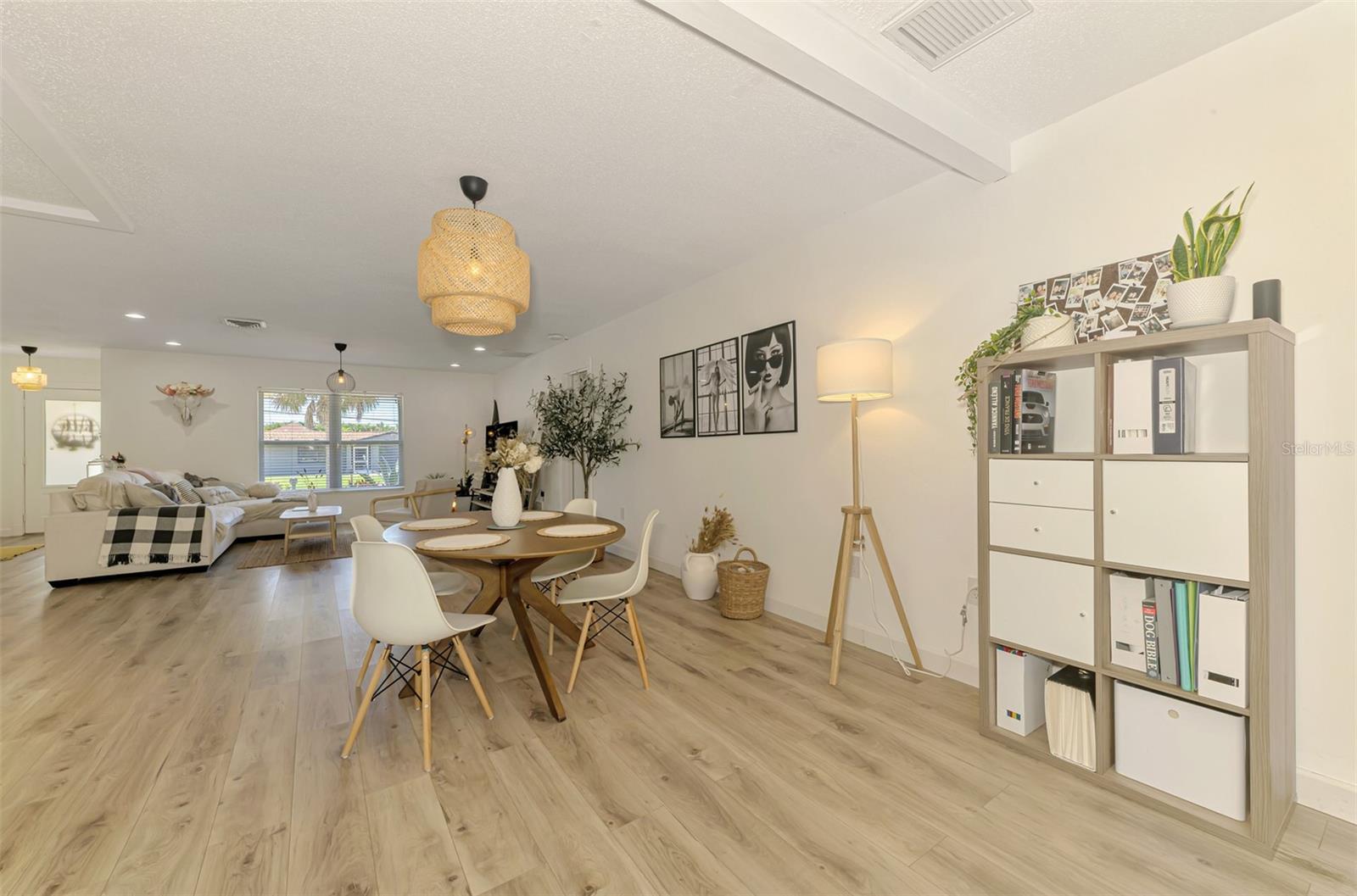 Image 24 of 35 For 4321 Shamrock Drive