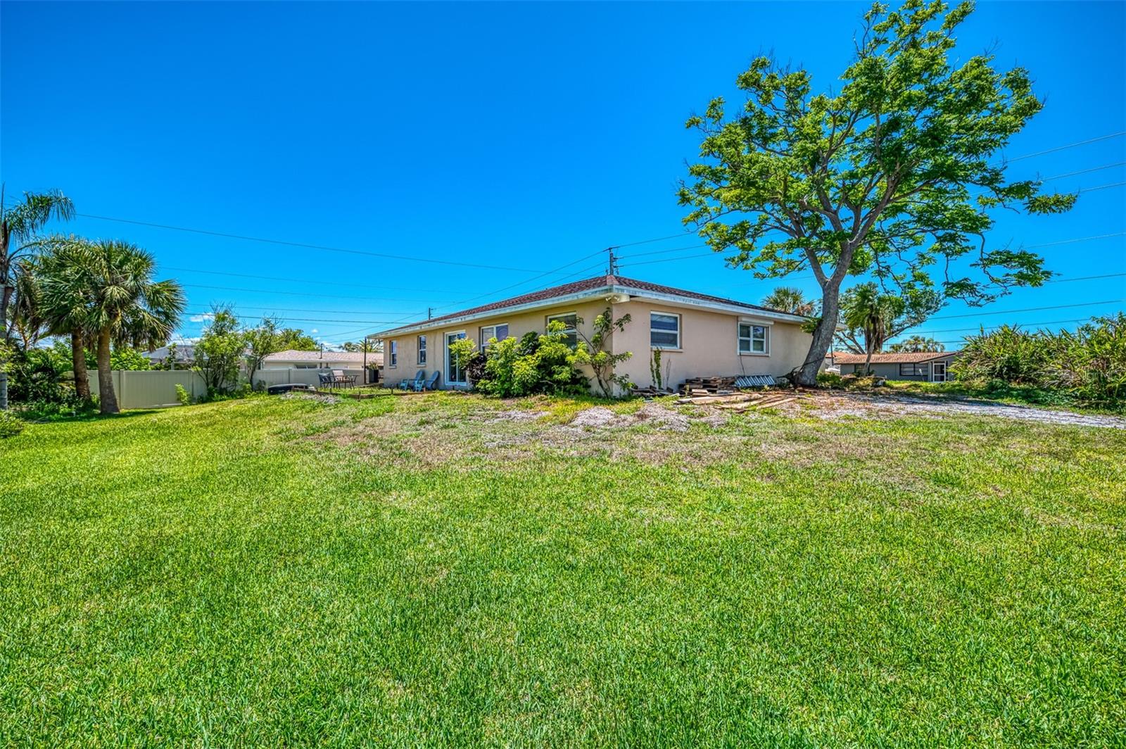 Image 32 of 35 For 4321 Shamrock Drive