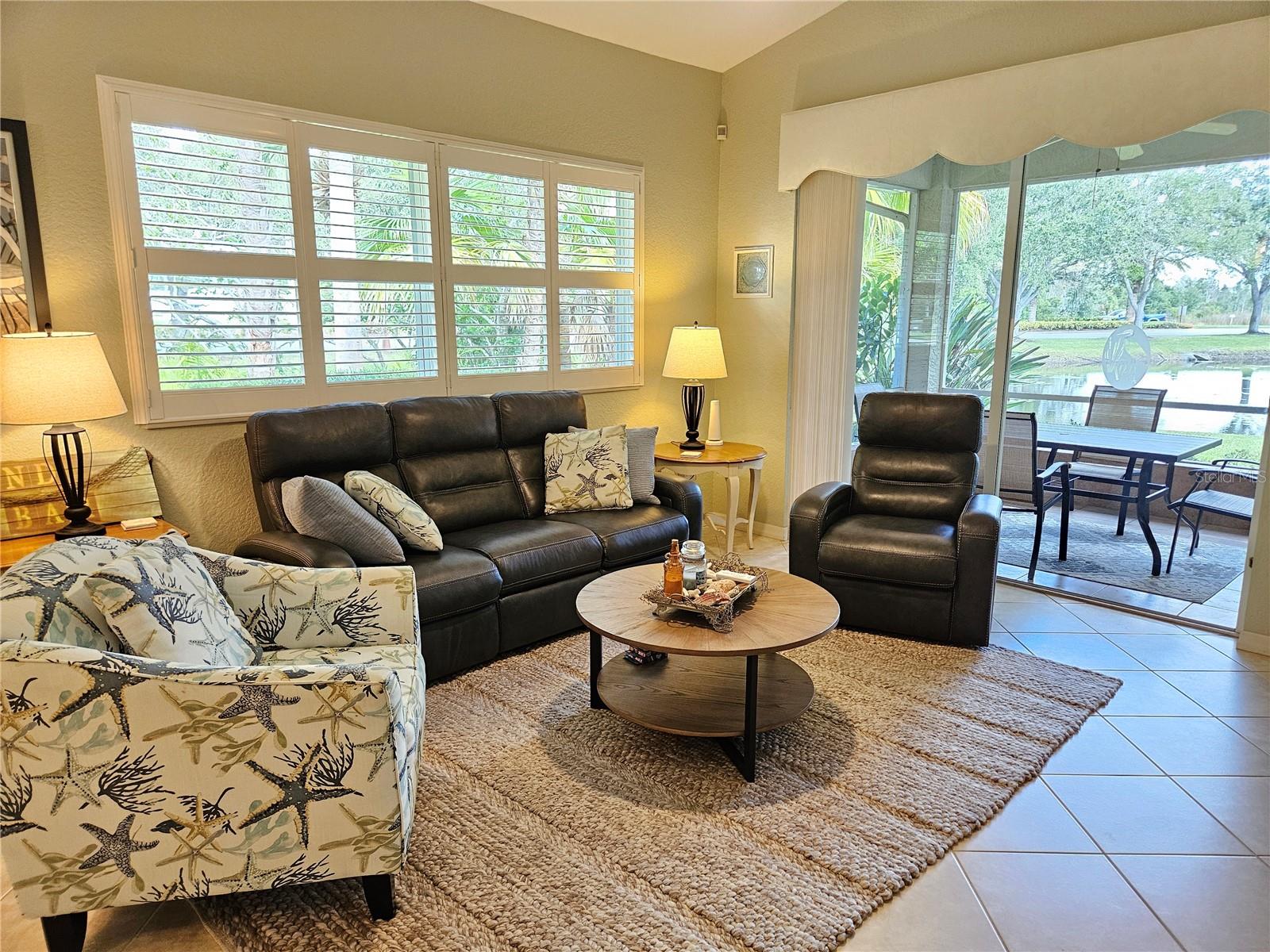 Image 12 of 42 For 4348 Nizza Court