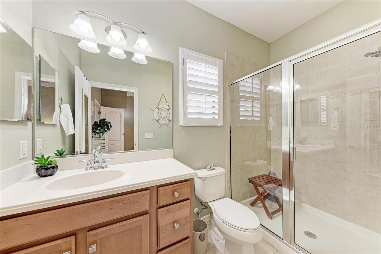 Image 20 of 64 For 4050 Overture Circle 467