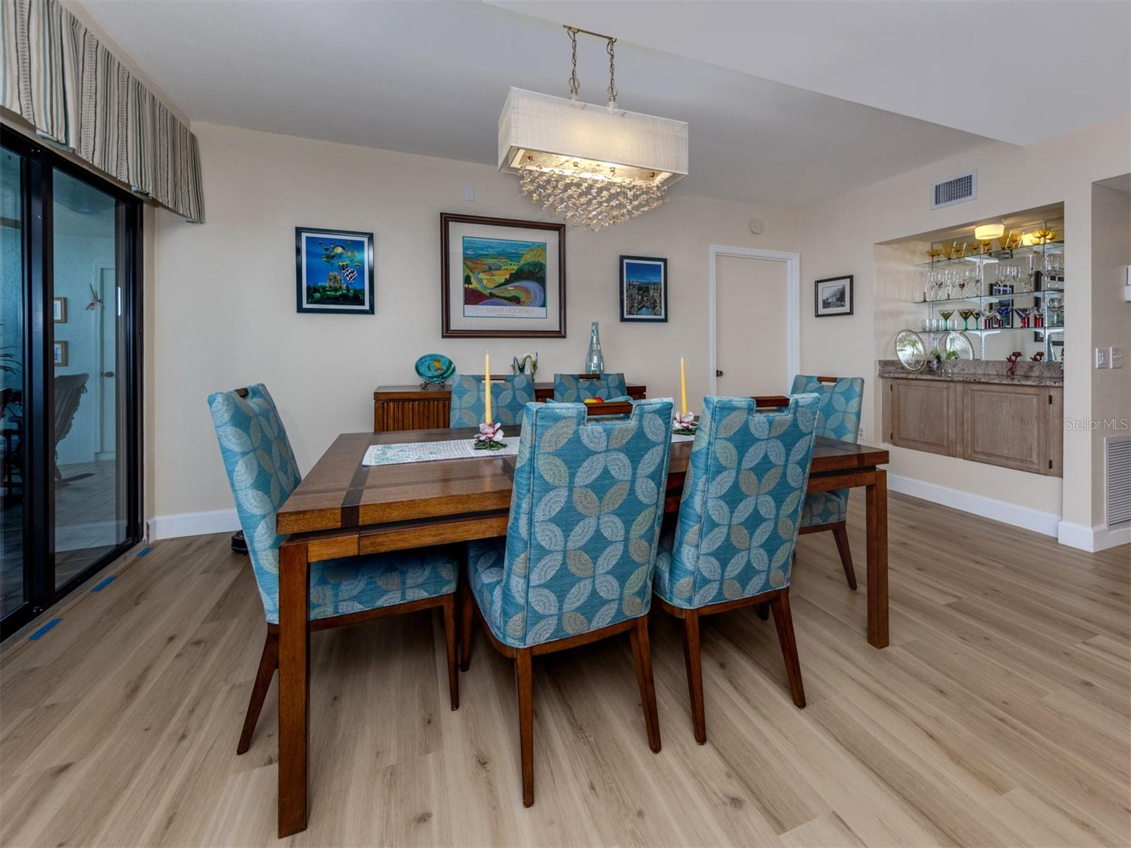 Image 18 of 59 For 1750 Jamaica Way 322