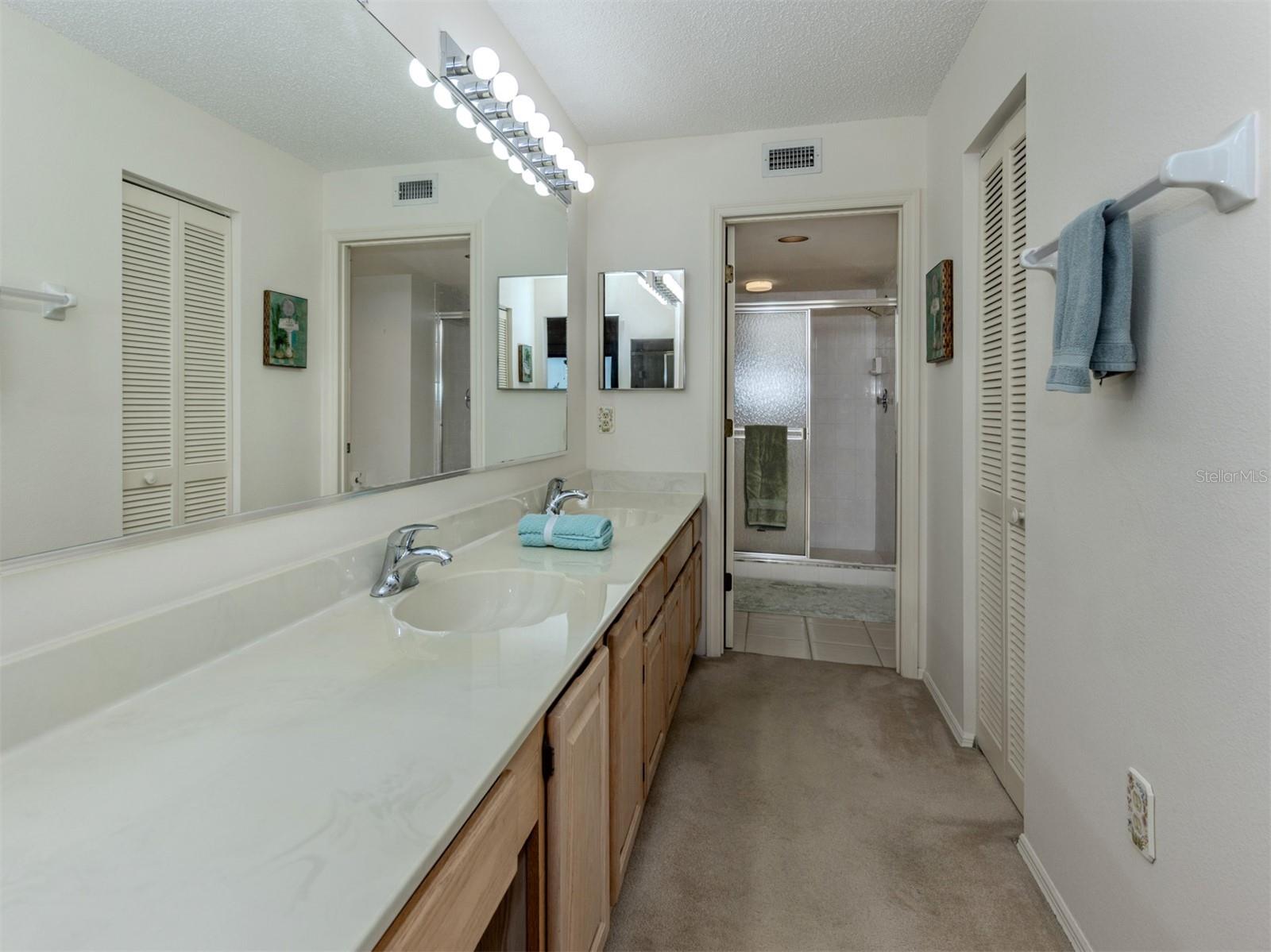 Image 33 of 59 For 1750 Jamaica Way 322