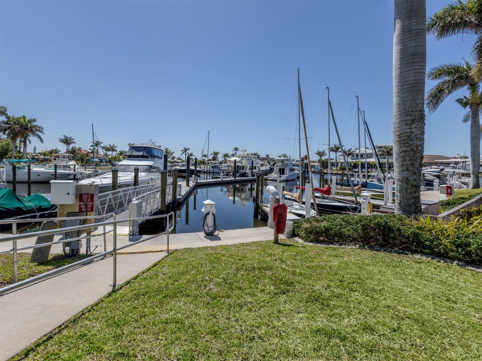 Image 45 of 59 For 1750 Jamaica Way 322