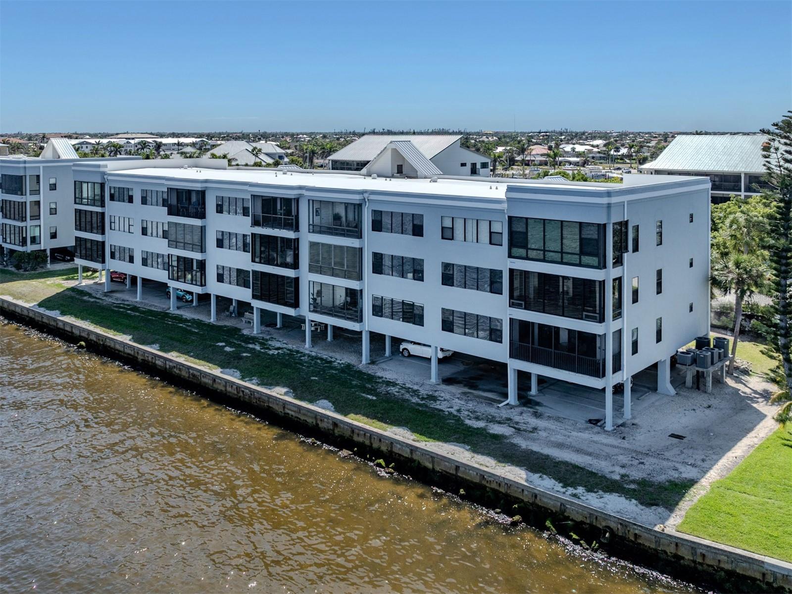 Image 7 of 59 For 1750 Jamaica Way 322