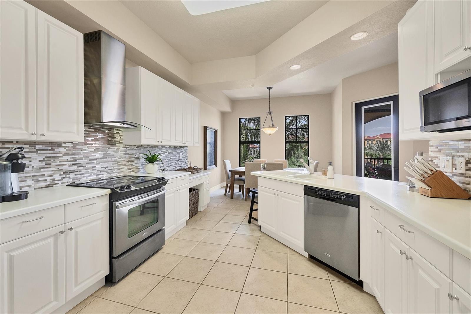 Image 18 of 49 For 97 Vivante Boulevard 306