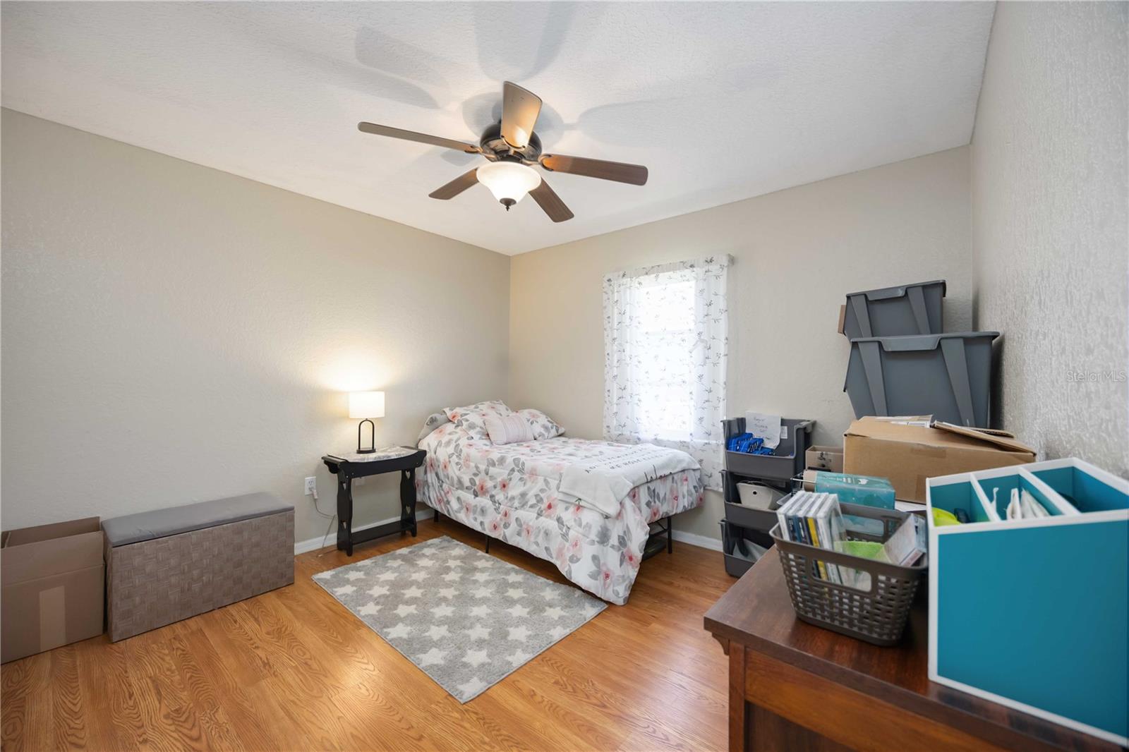 Image 35 of 56 For 23454 Rocket Avenue