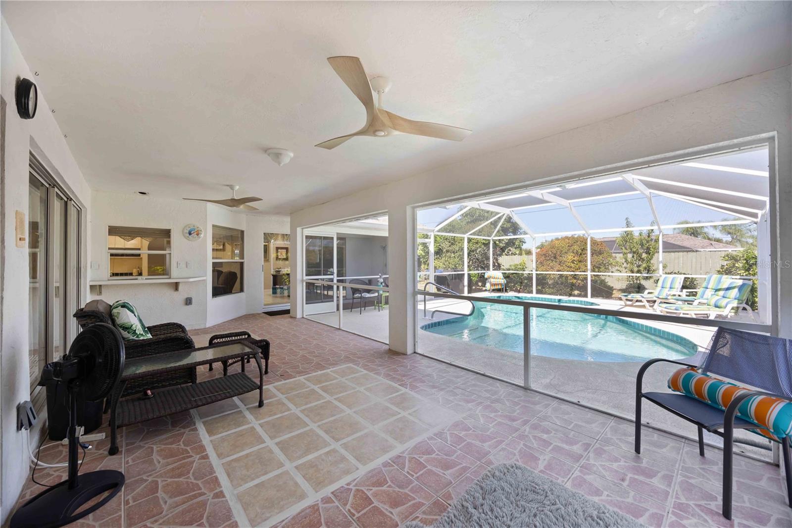 Image 43 of 56 For 23454 Rocket Avenue