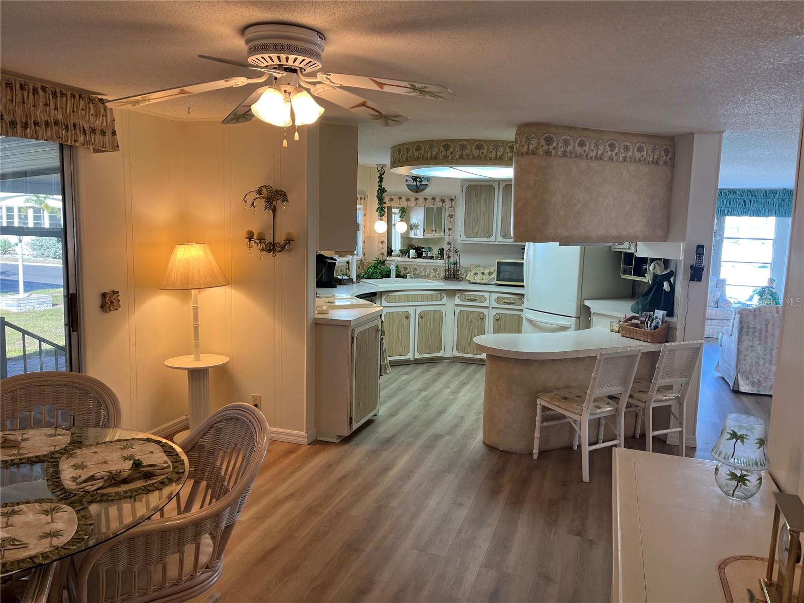 Image 22 of 49 For 518 Cervina Drive N