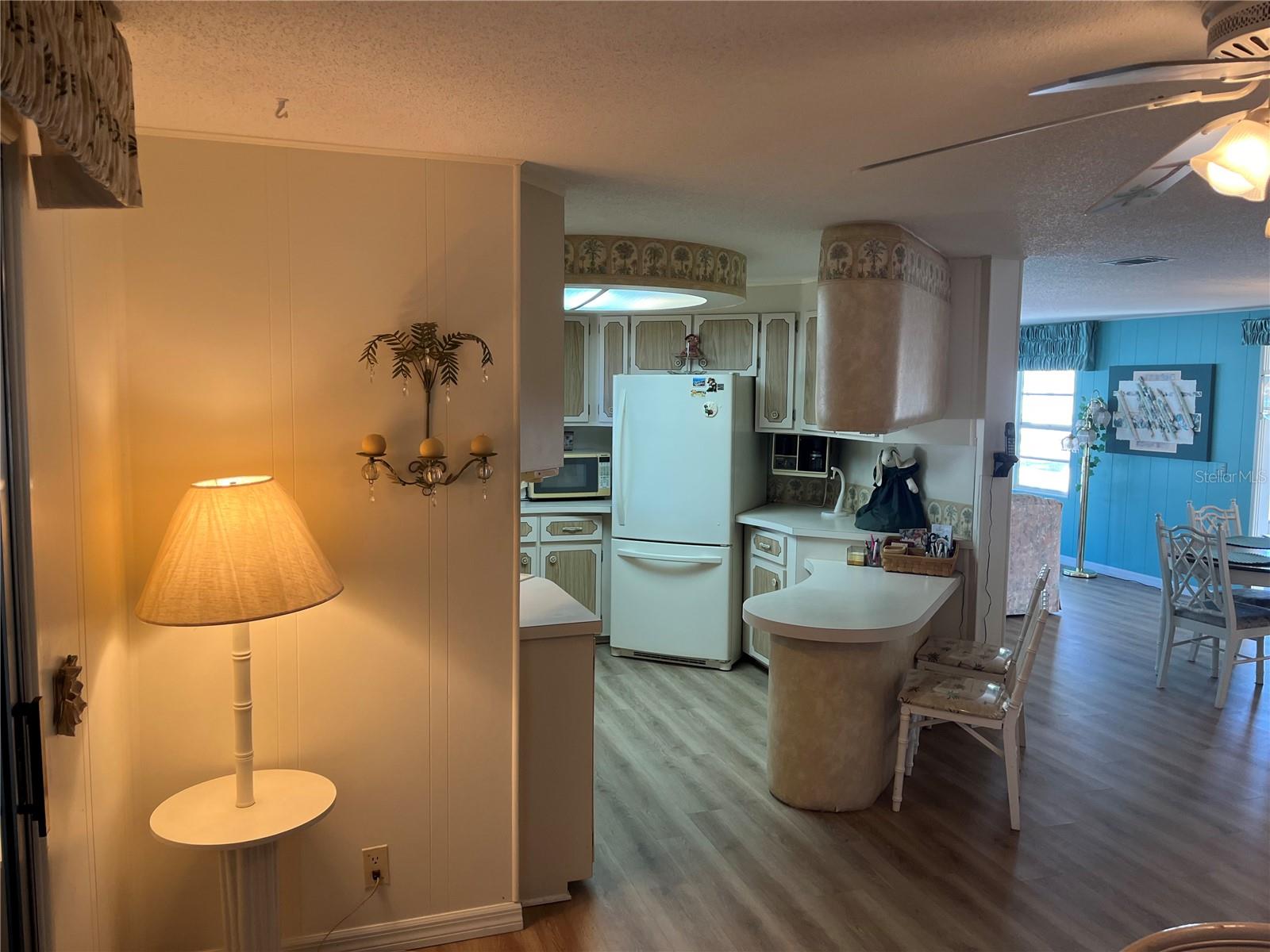 Image 24 of 49 For 518 Cervina Drive N