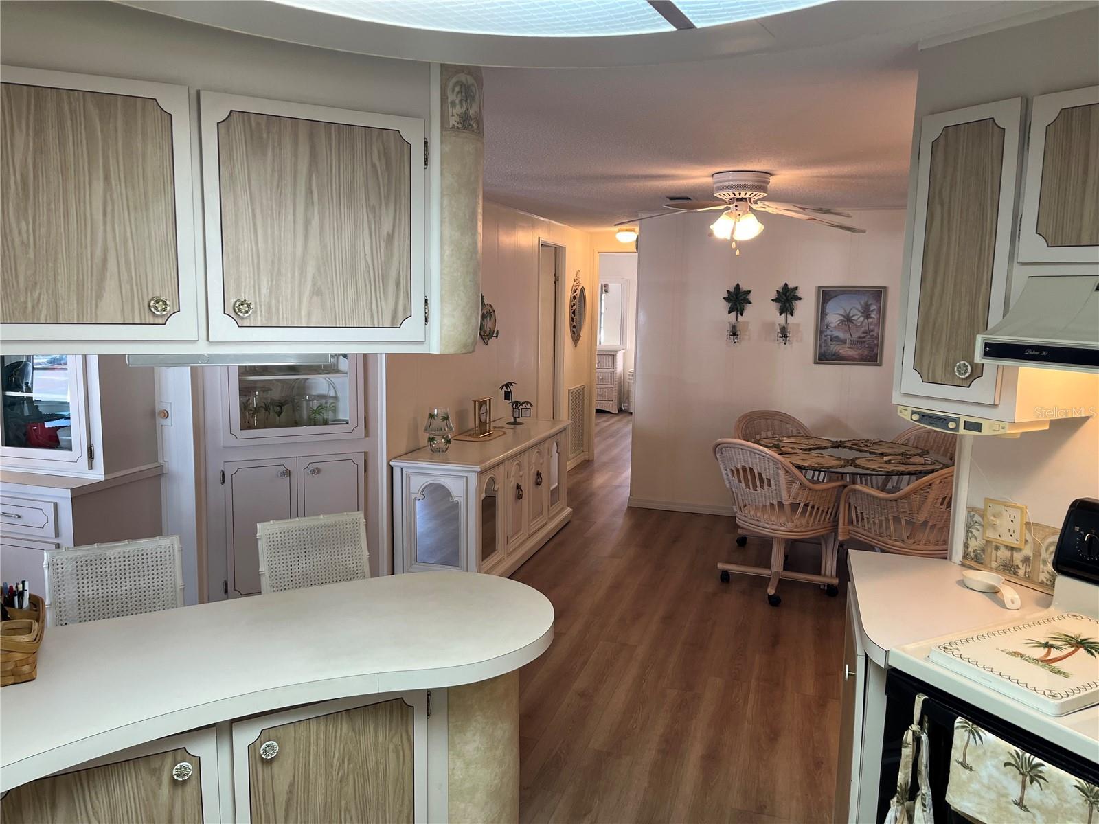 Image 31 of 49 For 518 Cervina Drive N