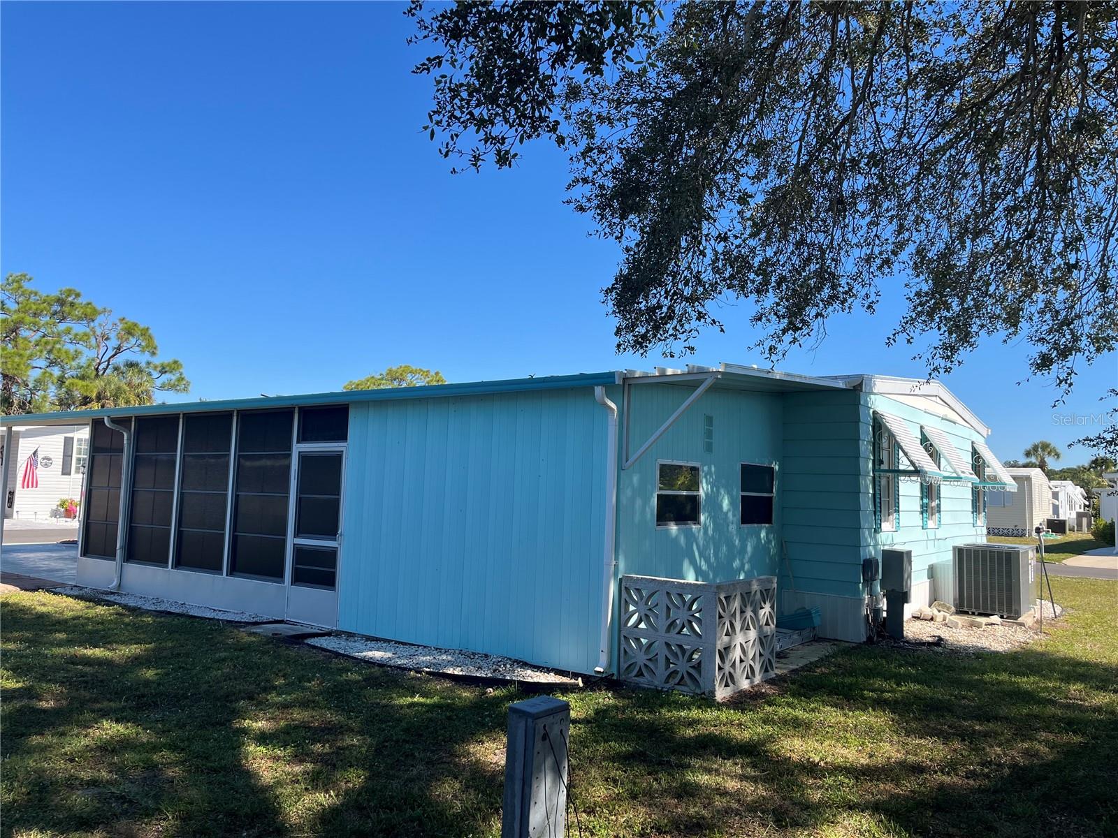 Image 5 of 49 For 518 Cervina Drive N