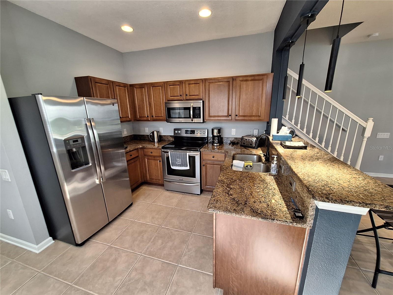 Image 6 of 24 For 8243 72nd Street E