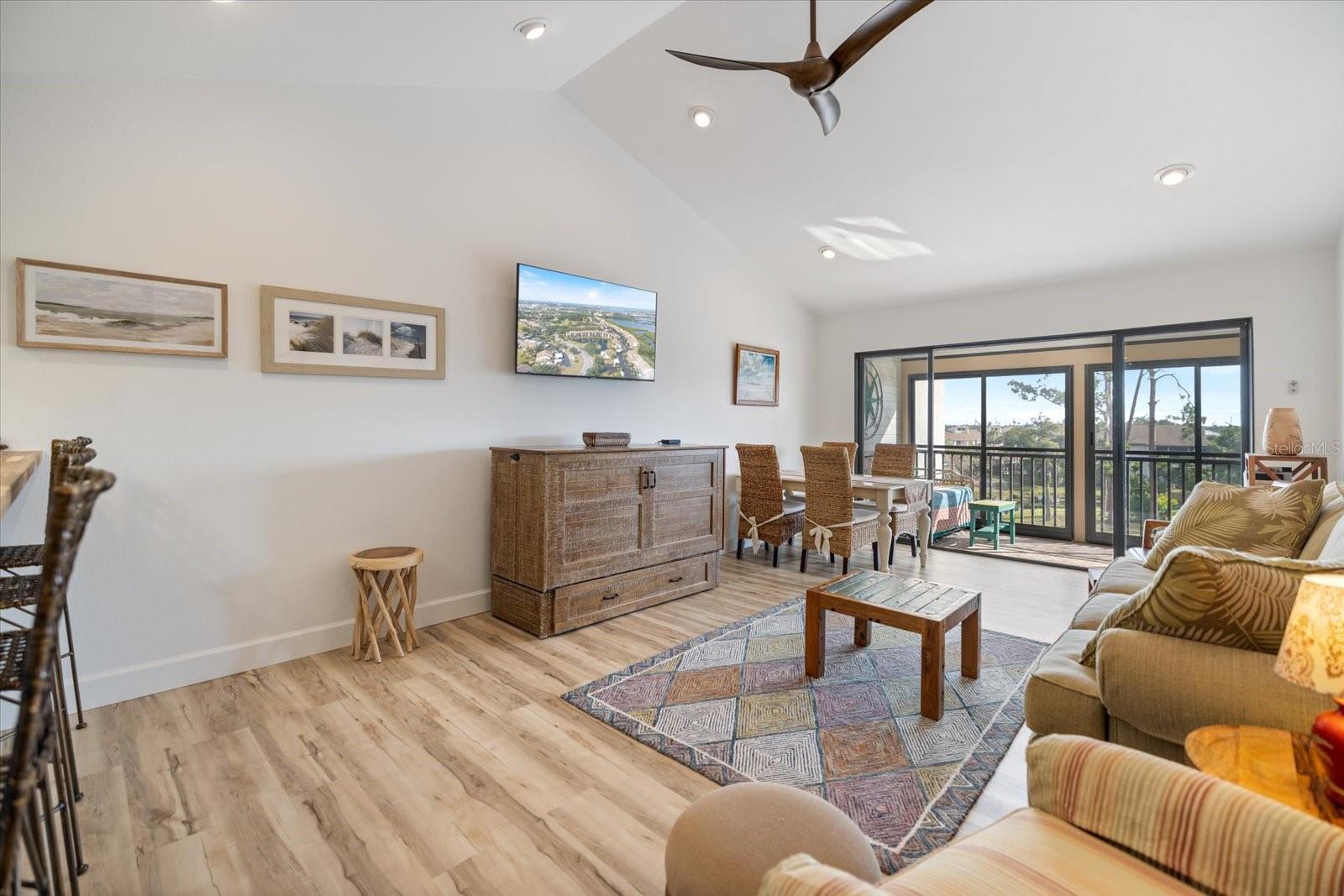 Image 10 of 37 For 1190 Bird Bay Way 309