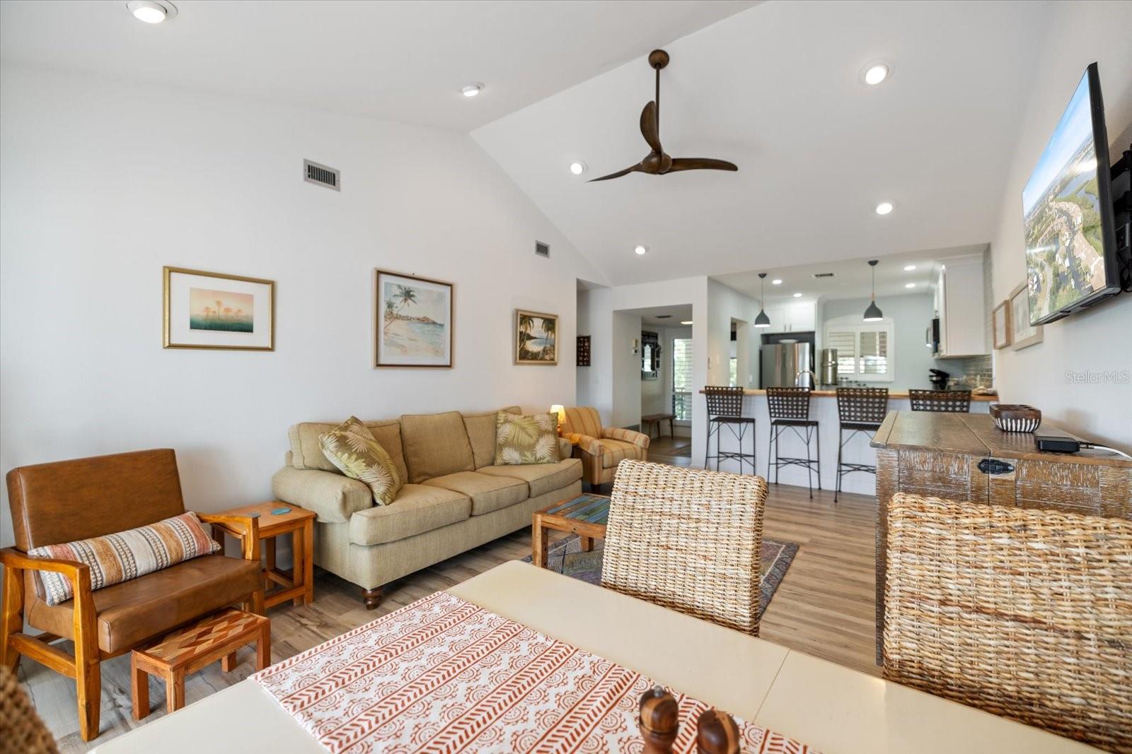 Image 12 of 37 For 1190 Bird Bay Way 309