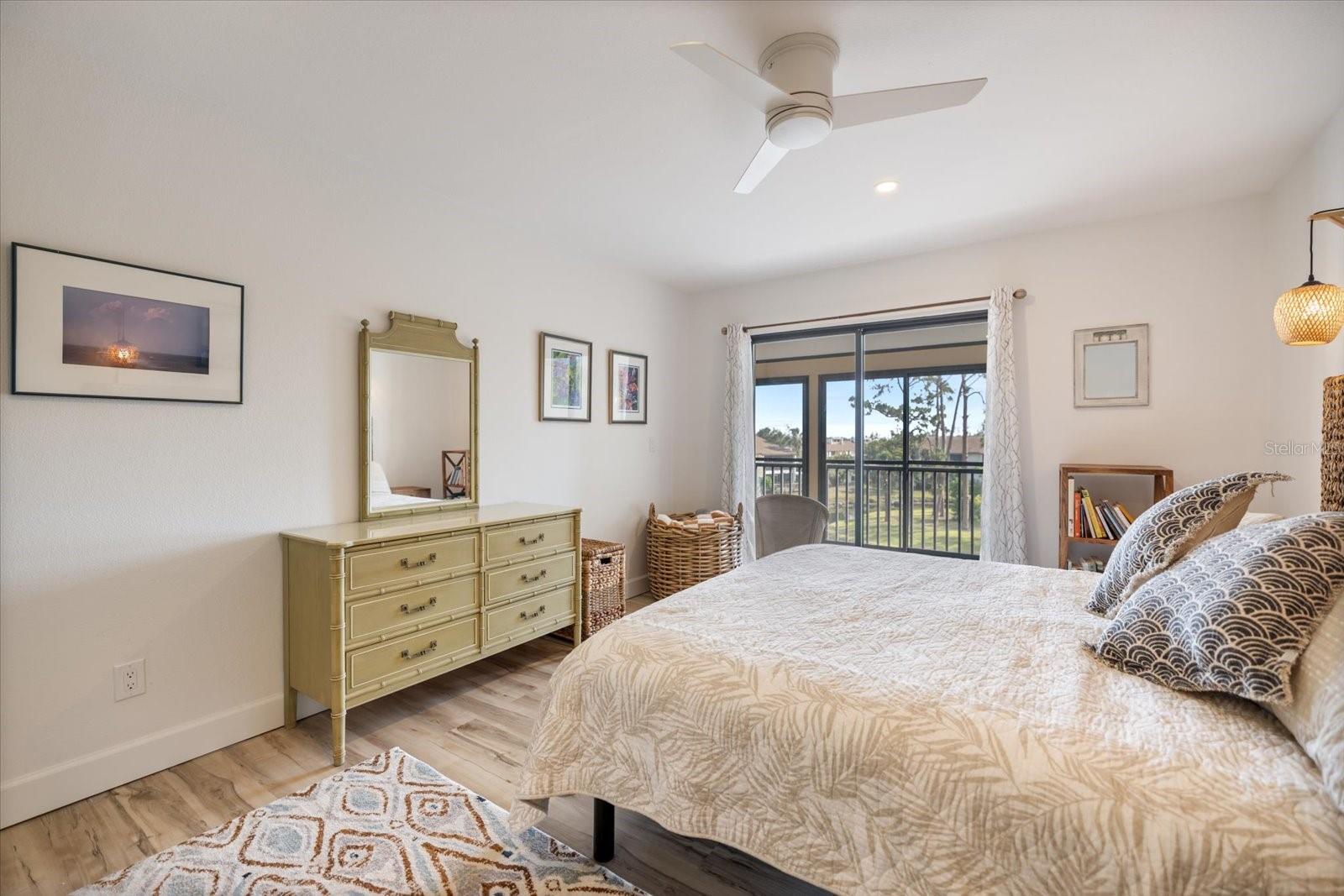 Image 18 of 37 For 1190 Bird Bay Way 309