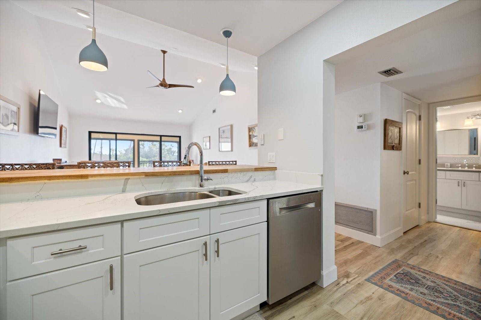 Image 7 of 37 For 1190 Bird Bay Way 309