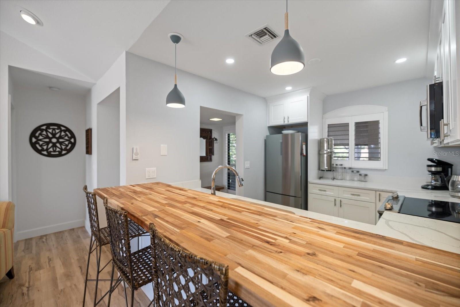 Image 9 of 37 For 1190 Bird Bay Way 309