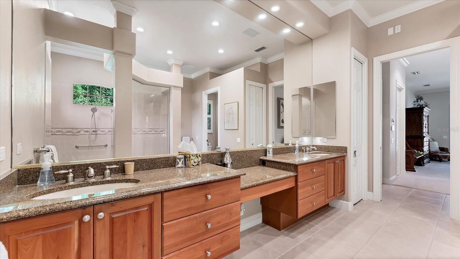 Image 20 of 48 For 6805 Areca Boulevard