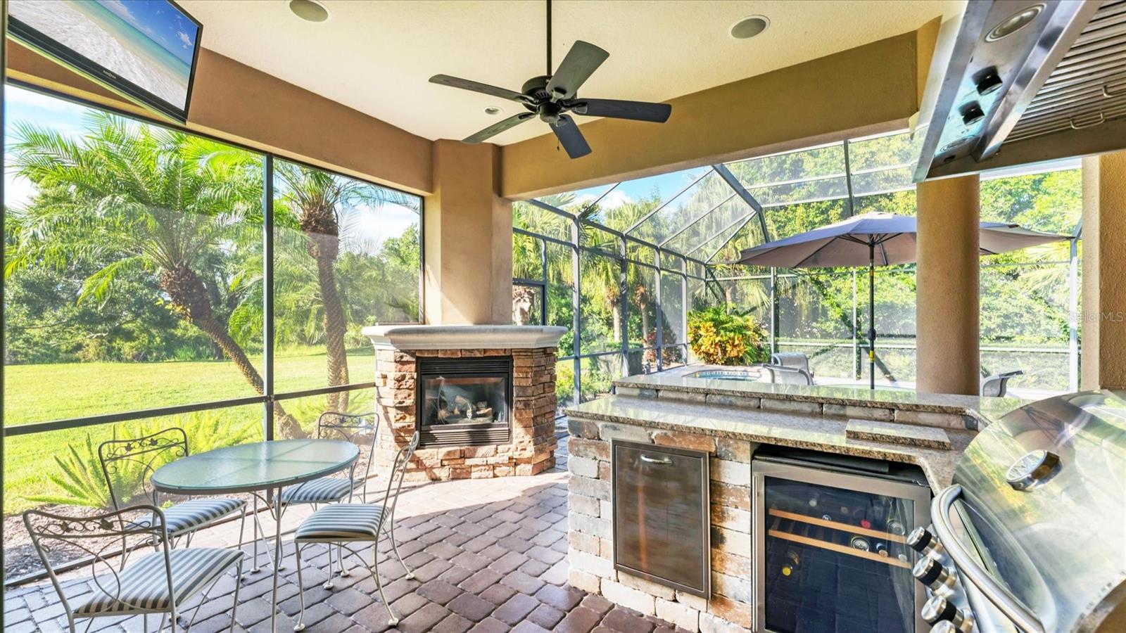 Image 38 of 48 For 6805 Areca Boulevard