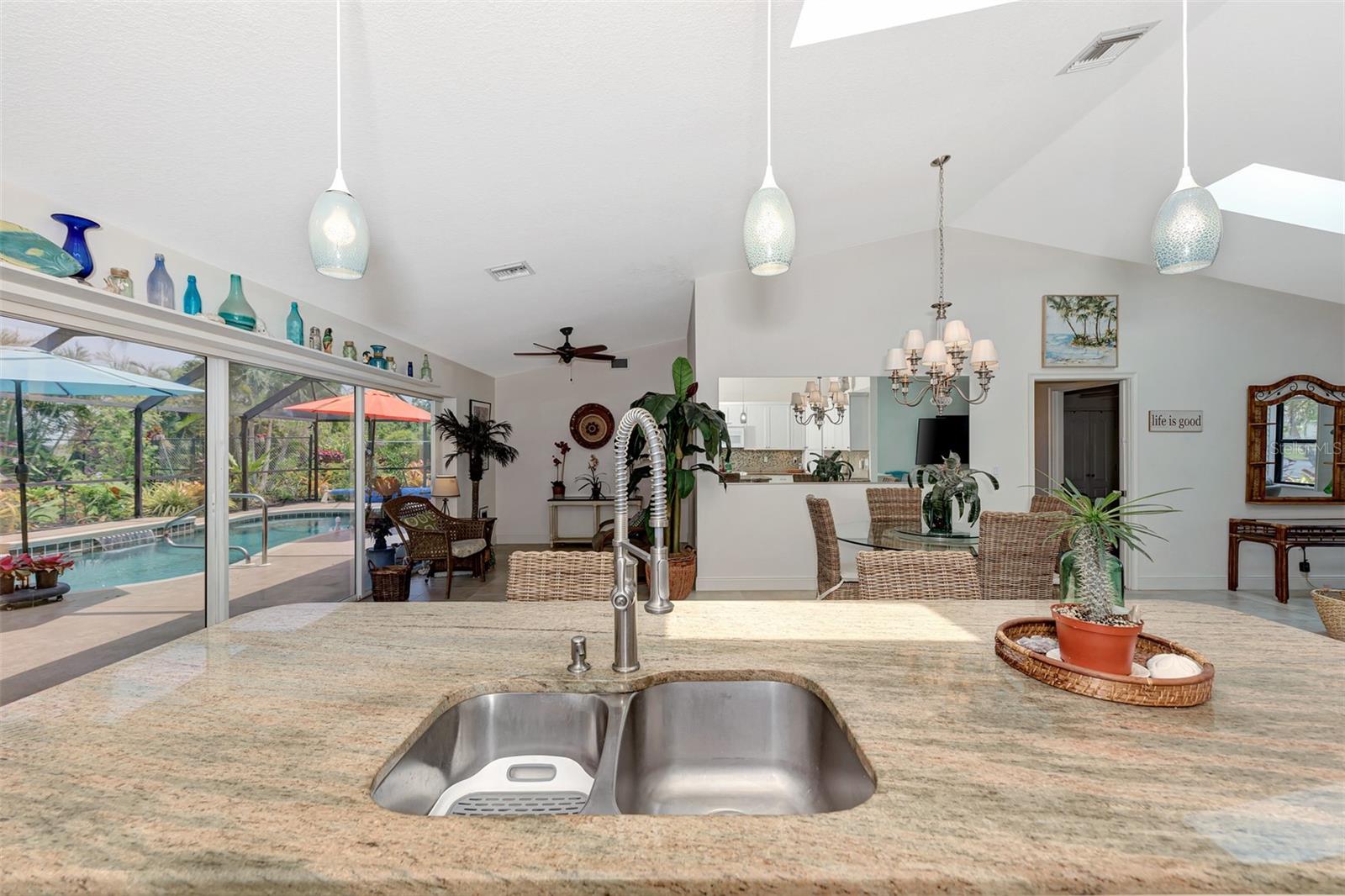 Image 28 of 65 For 8170 Casa De Meadows Drive