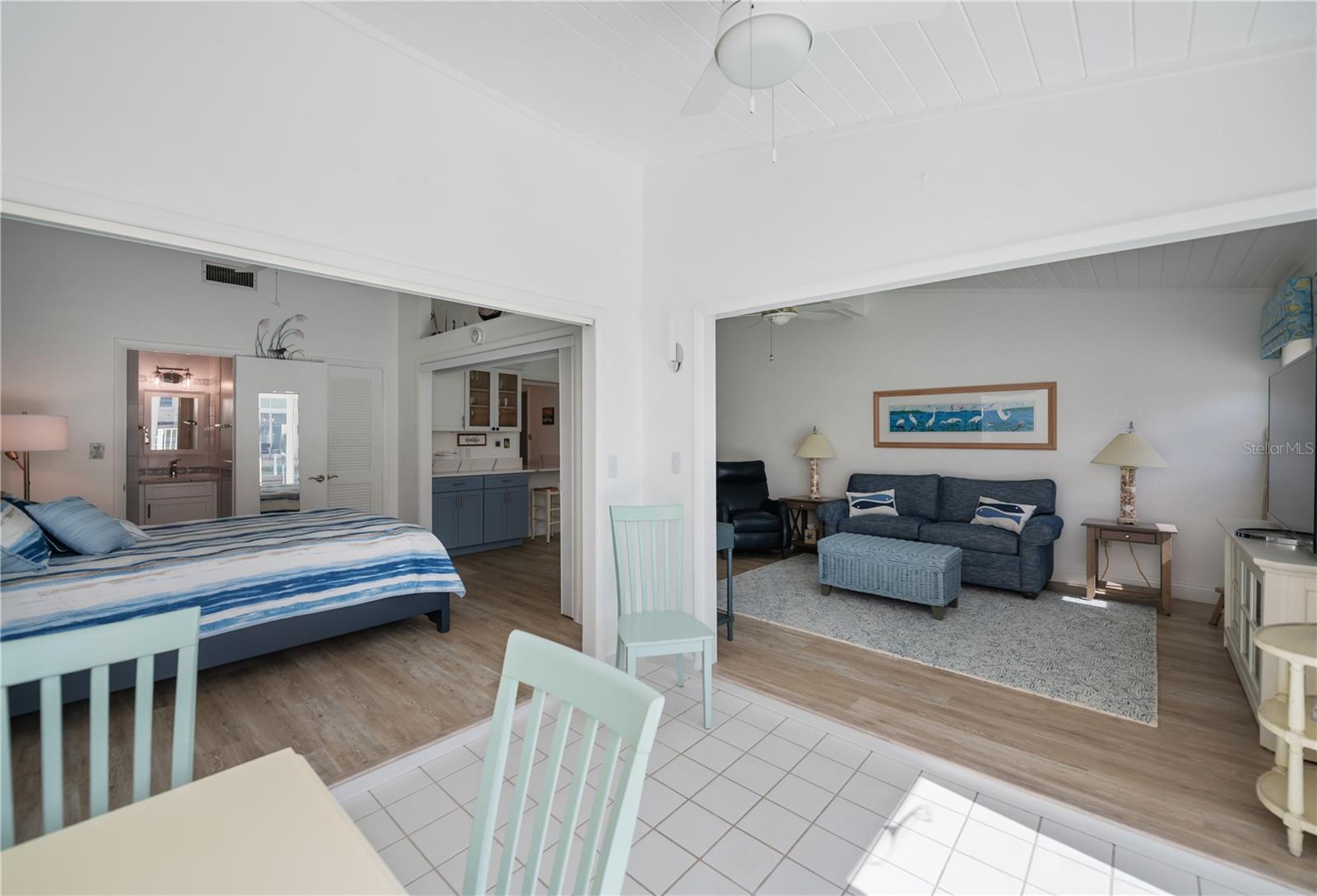 Image 20 of 65 For 907 Gibbs Road 6