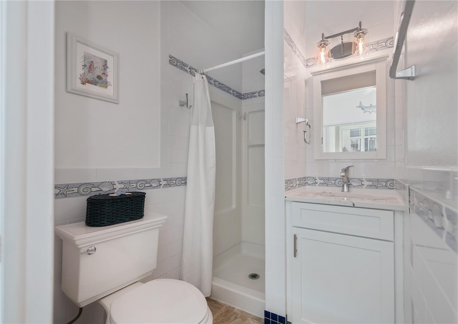 Image 29 of 65 For 907 Gibbs Road 6