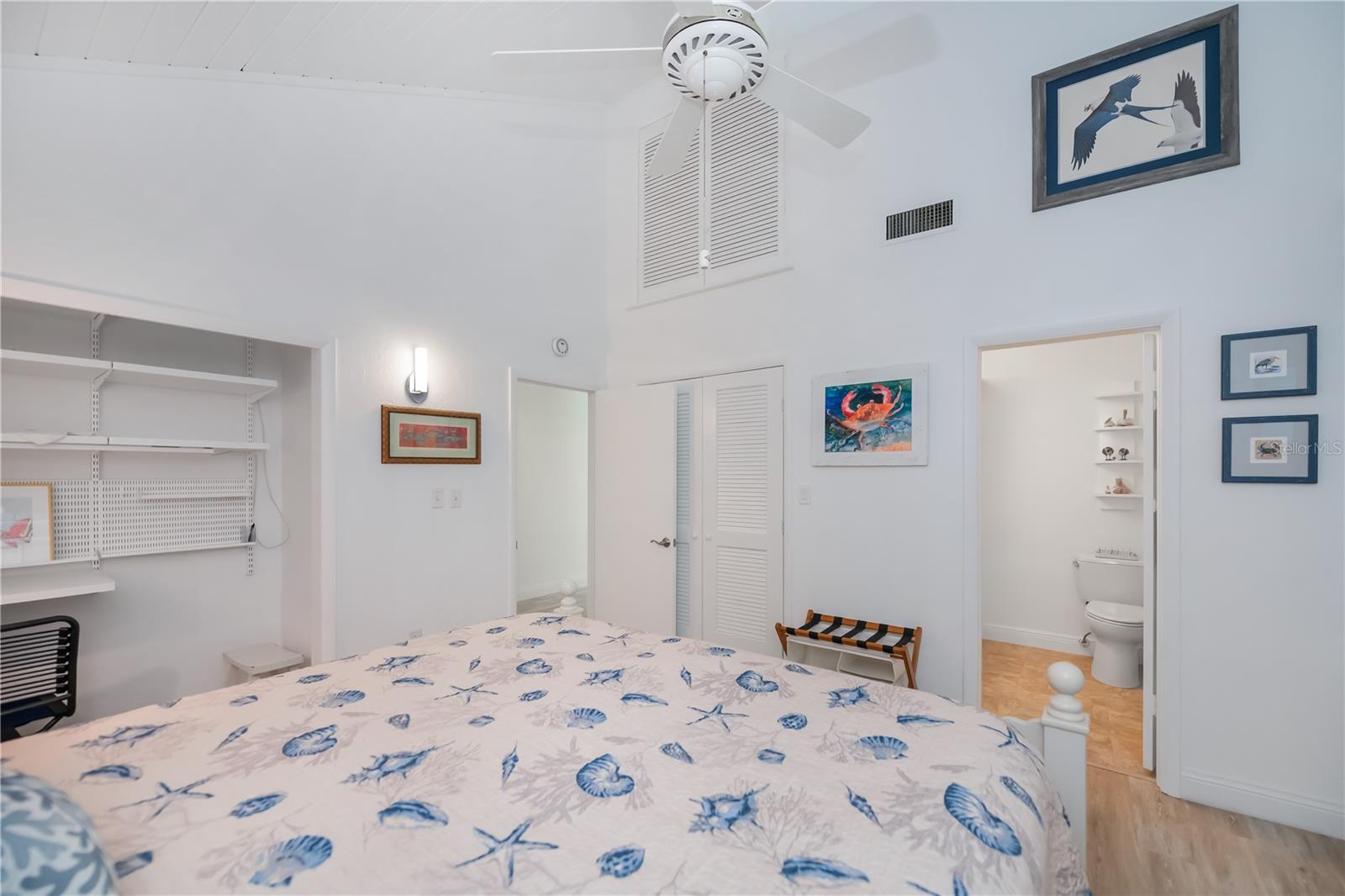 Image 38 of 65 For 907 Gibbs Road 6