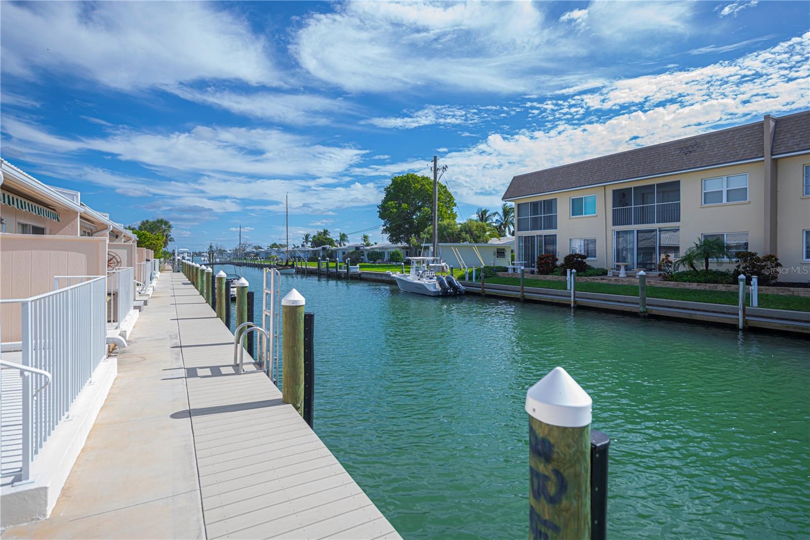 Image 47 of 65 For 907 Gibbs Road 6