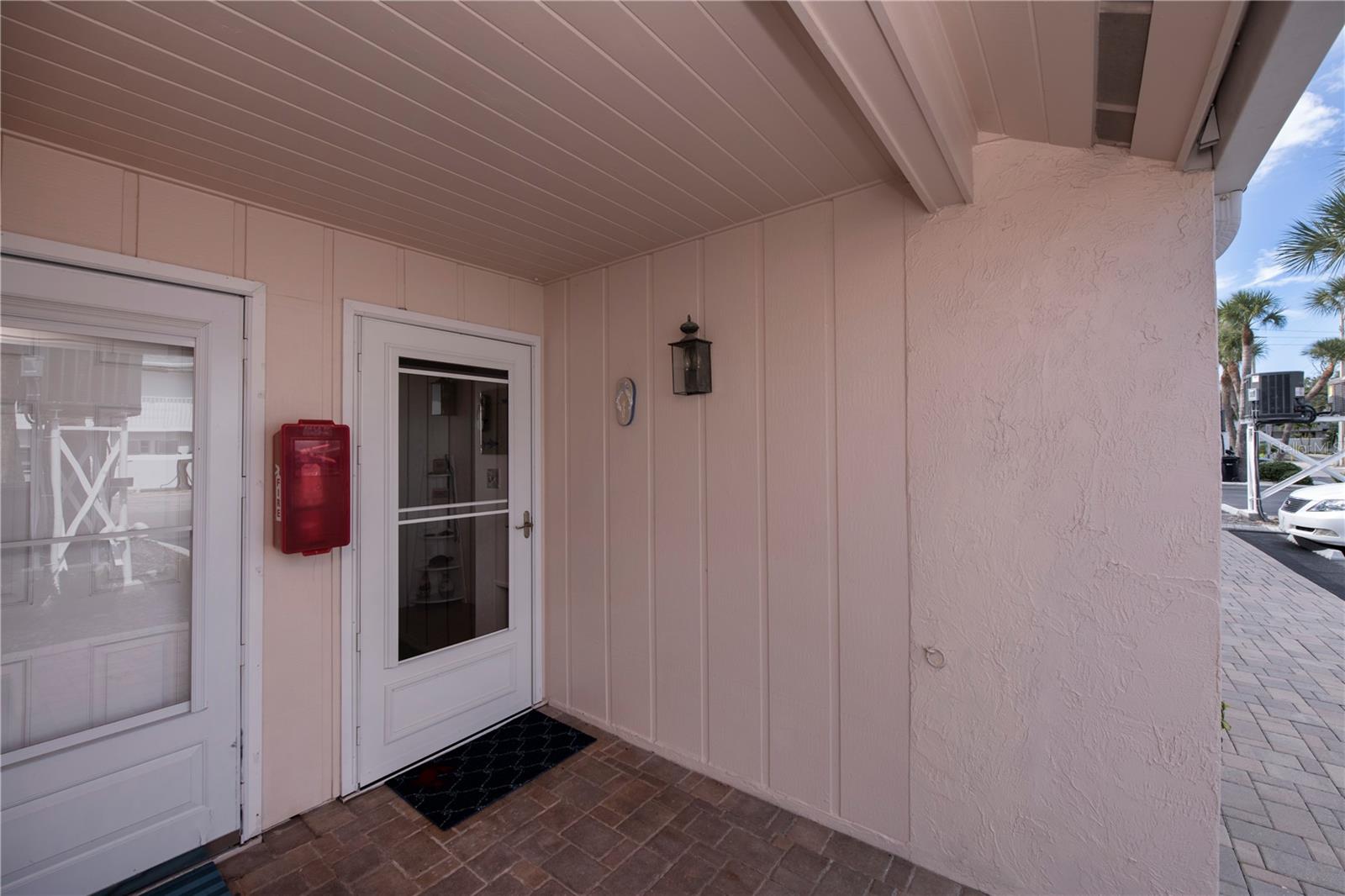 Image 6 of 65 For 907 Gibbs Road 6