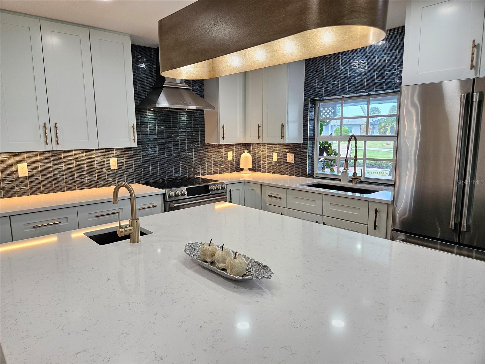 Image 17 of 52 For 917 Gondola Drive