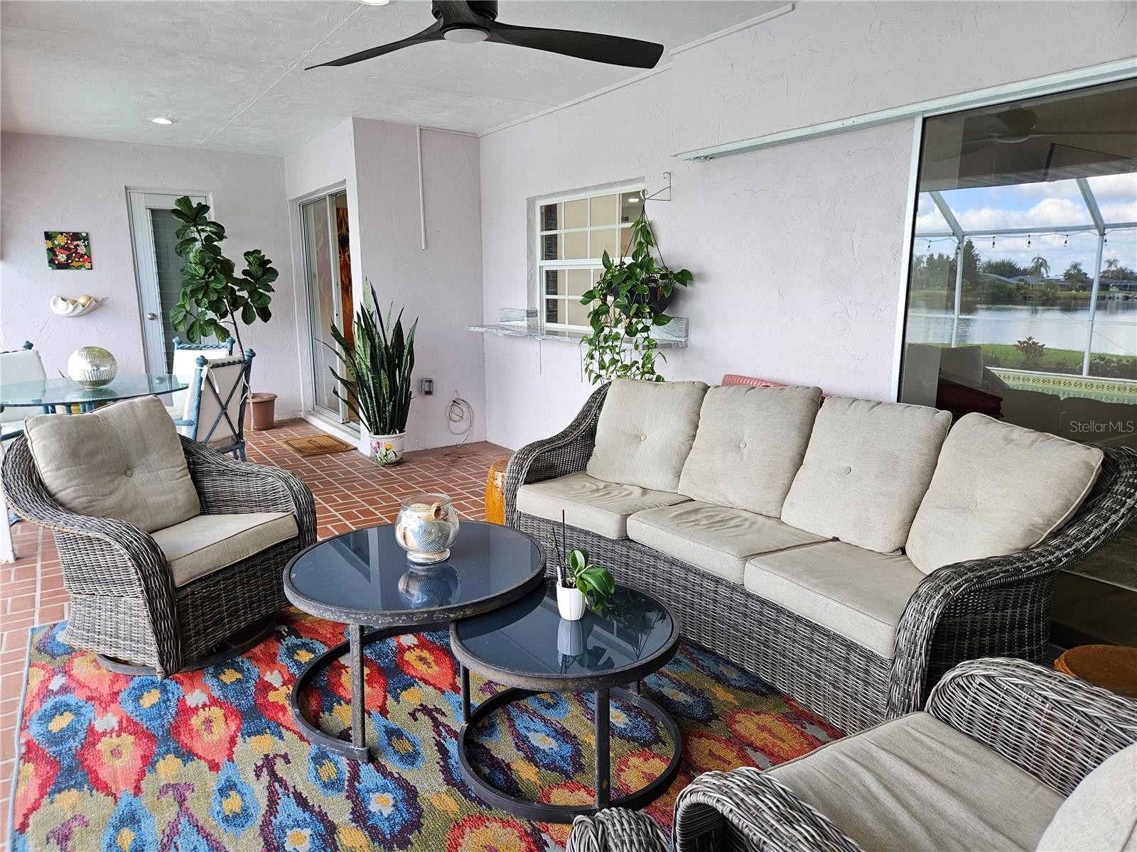 Image 36 of 52 For 917 Gondola Drive