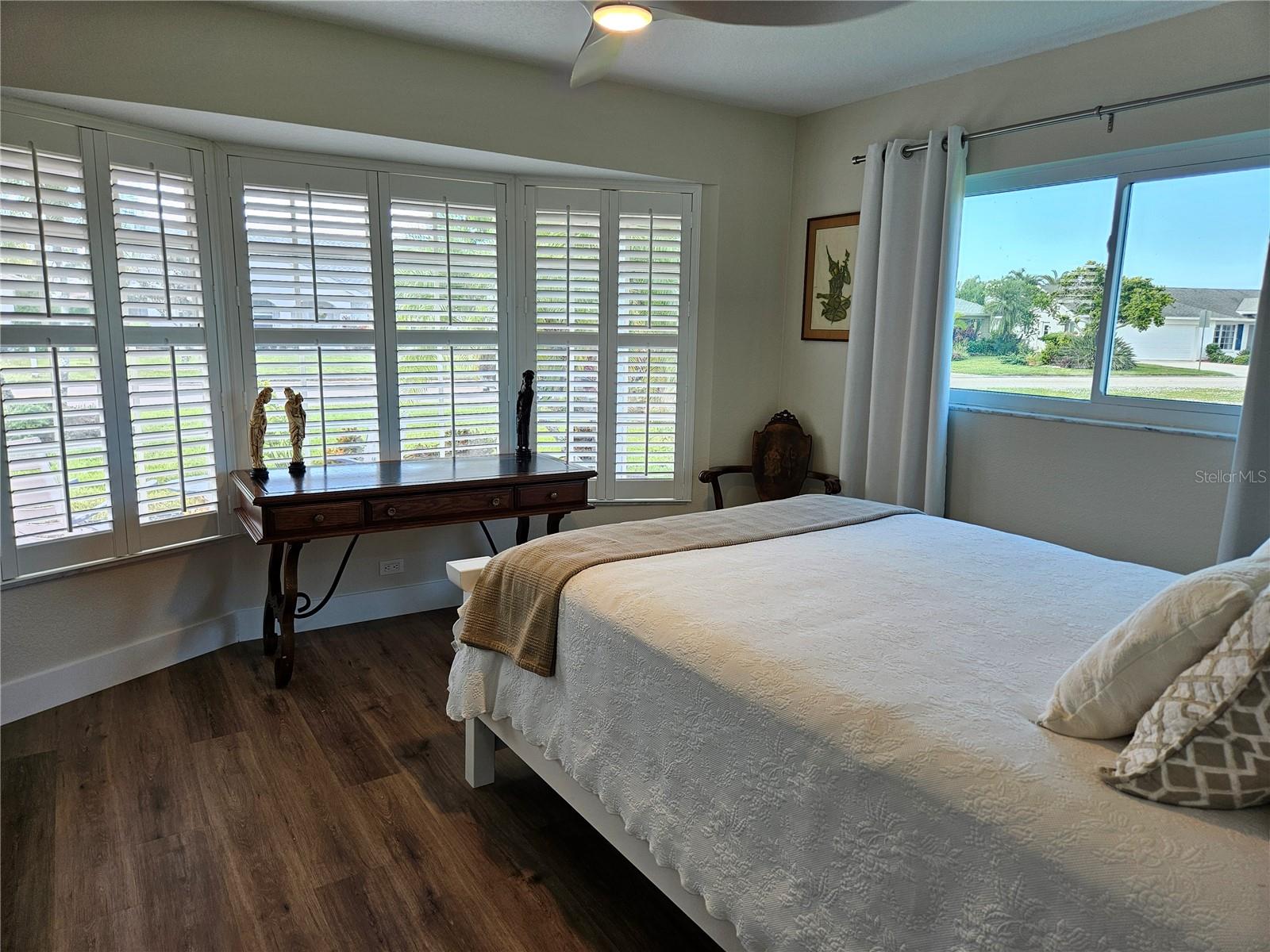 Image 49 of 52 For 917 Gondola Drive