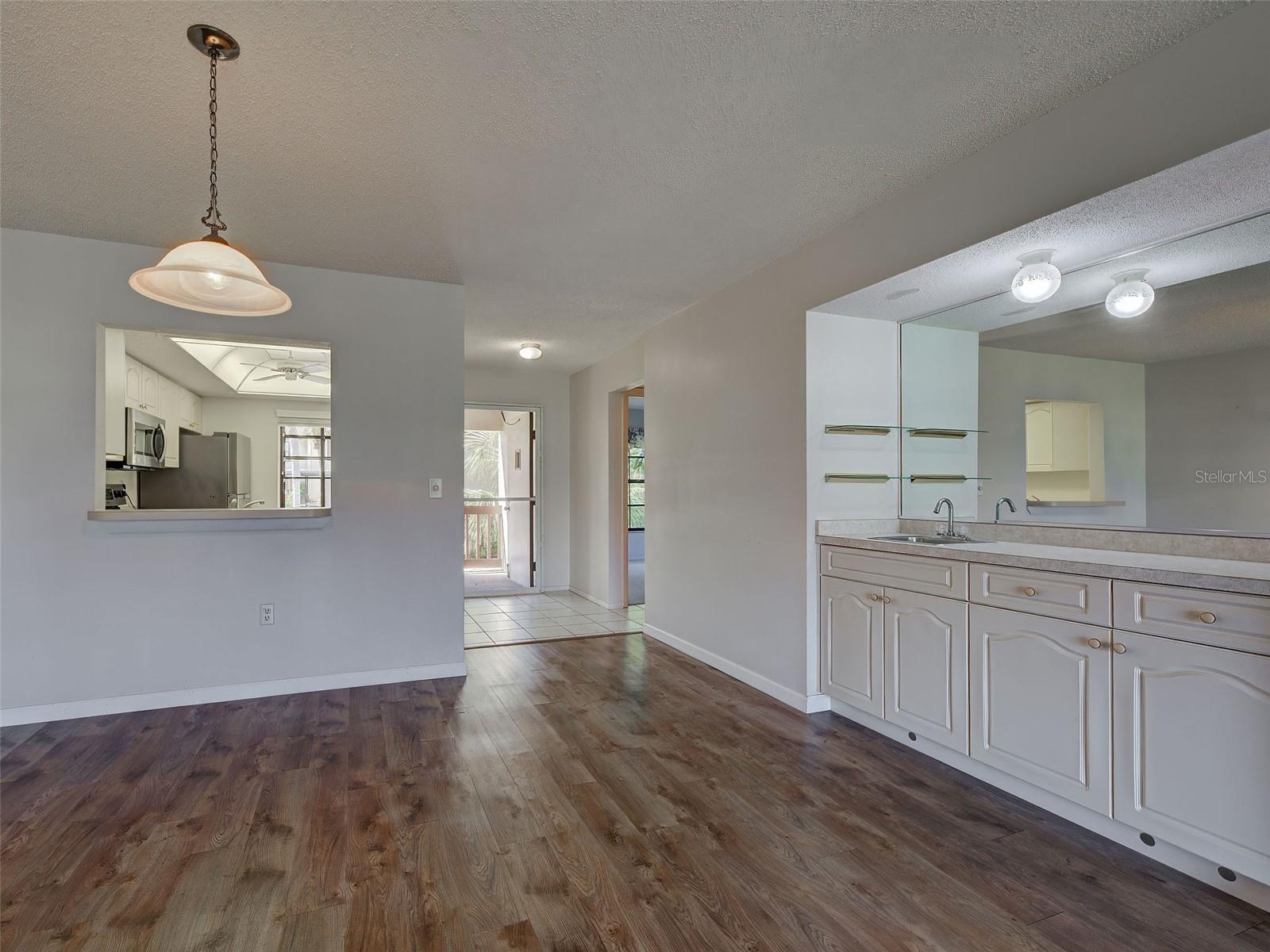 Image 15 of 59 For 365 Three Lakes Lane K