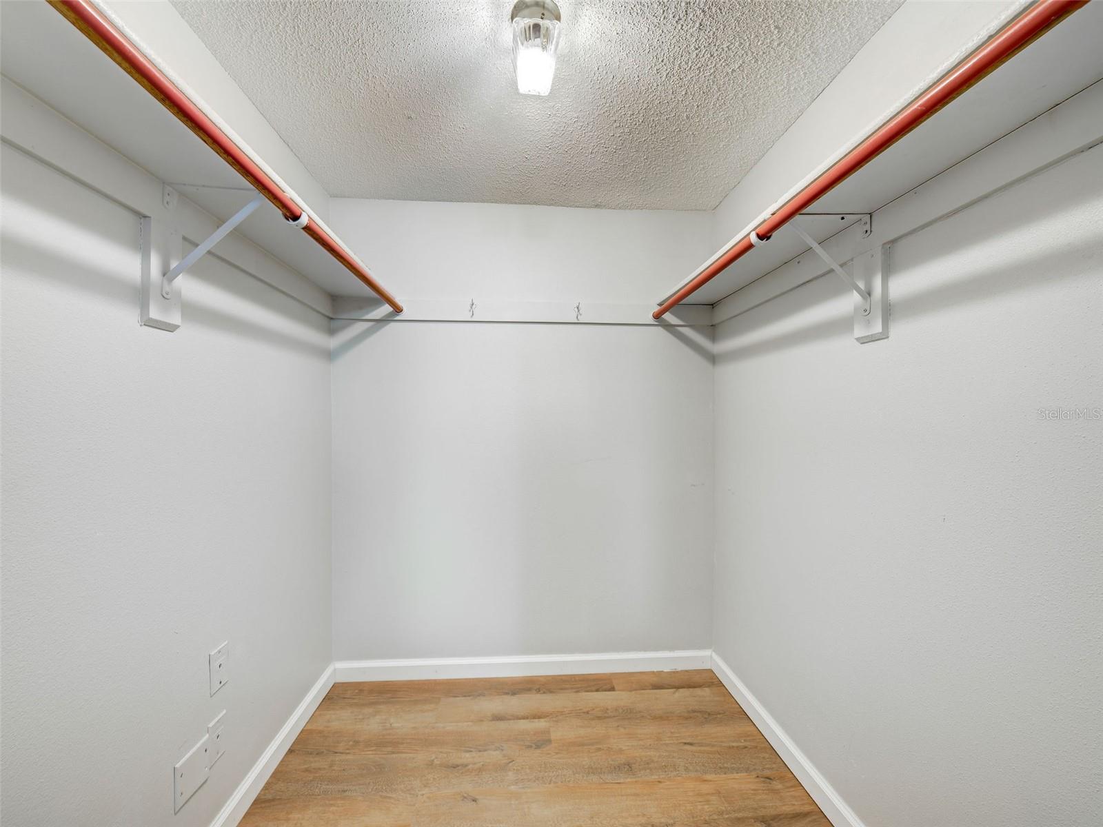 Image 25 of 59 For 365 Three Lakes Lane K