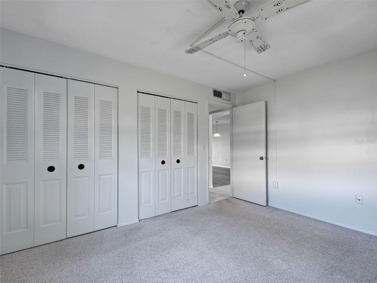 Image 31 of 59 For 365 Three Lakes Lane K