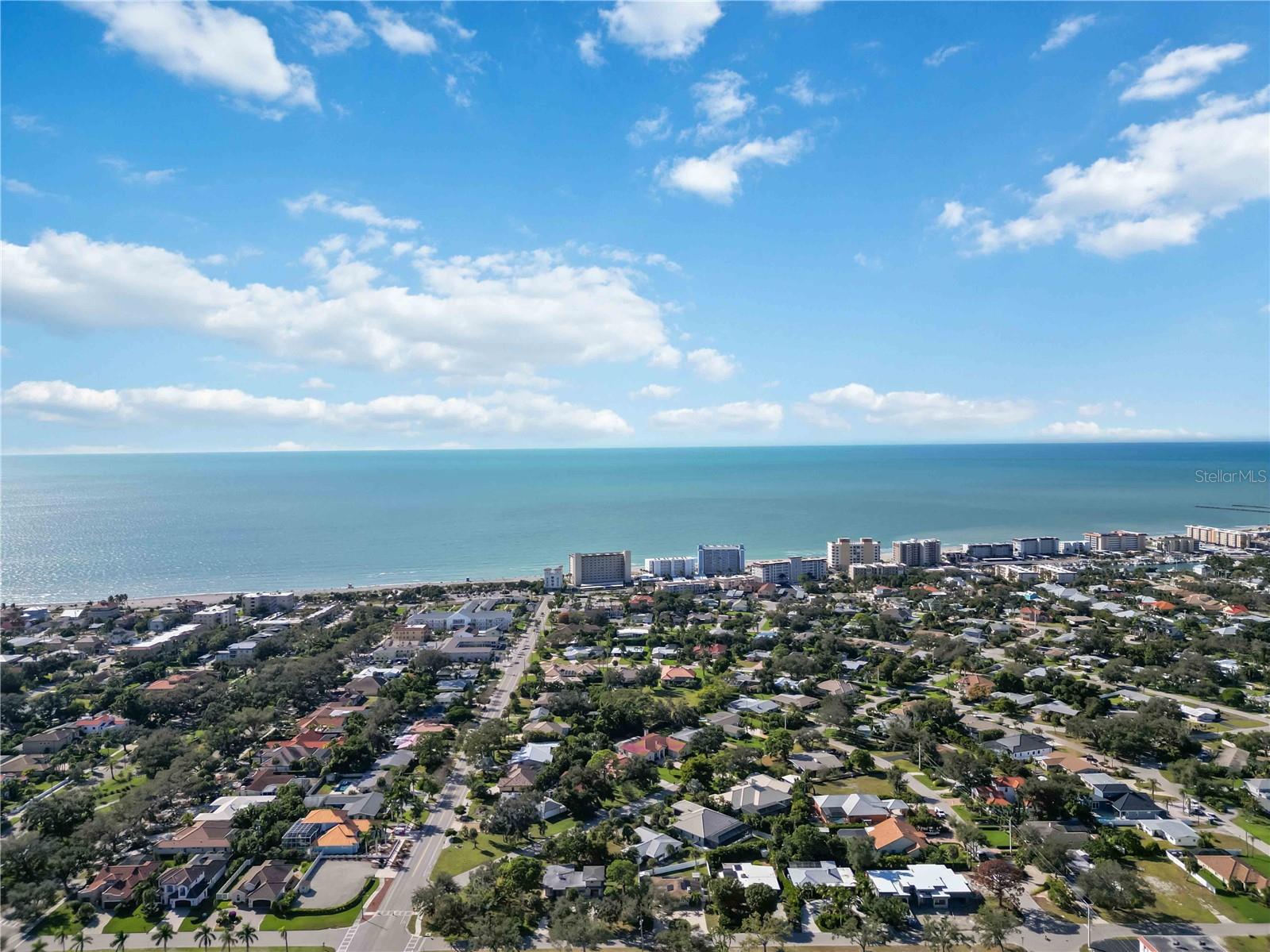 Image 28 of 61 For 409 Manatee Court 206