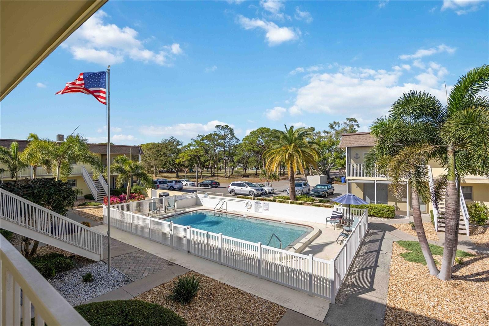 Image 8 of 61 For 409 Manatee Court 206