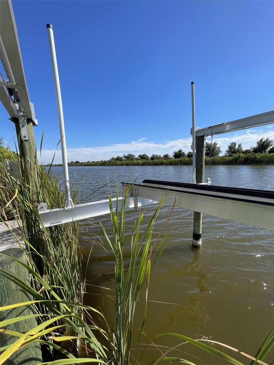 Image 13 of 22 For 13281 Longville Avenue