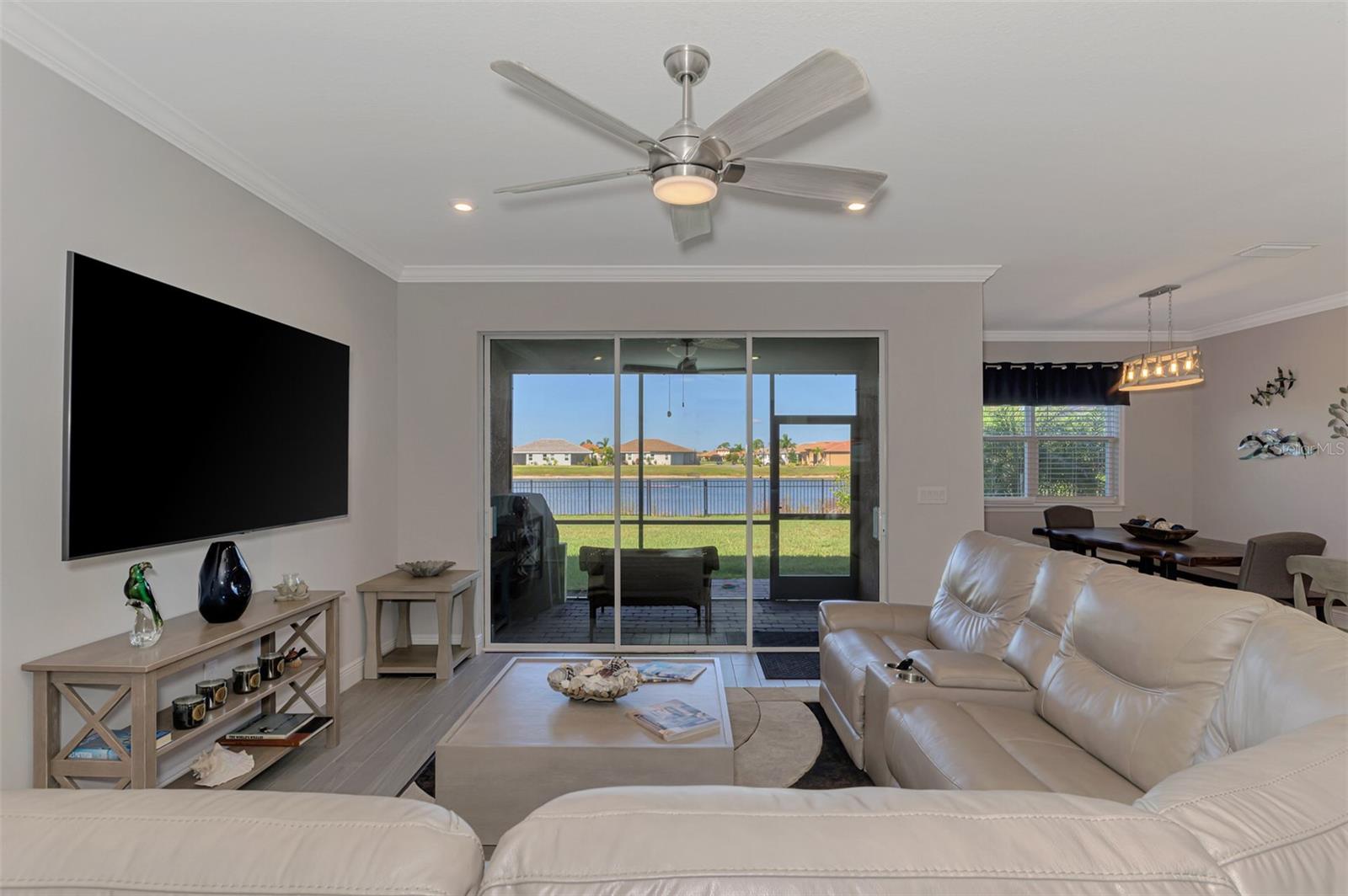 Image 13 of 91 For 11786 Sistine Lane