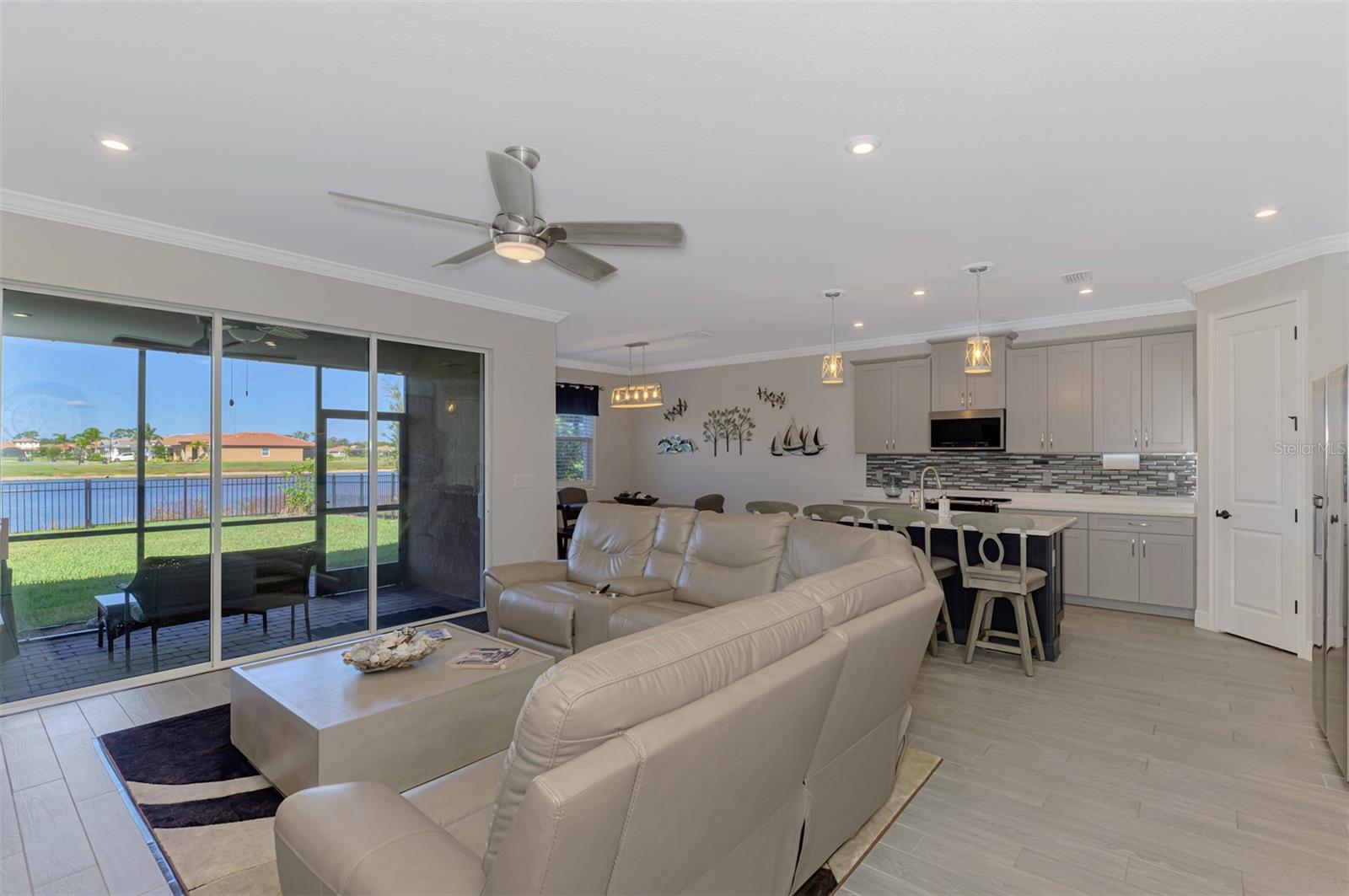 Image 14 of 91 For 11786 Sistine Lane