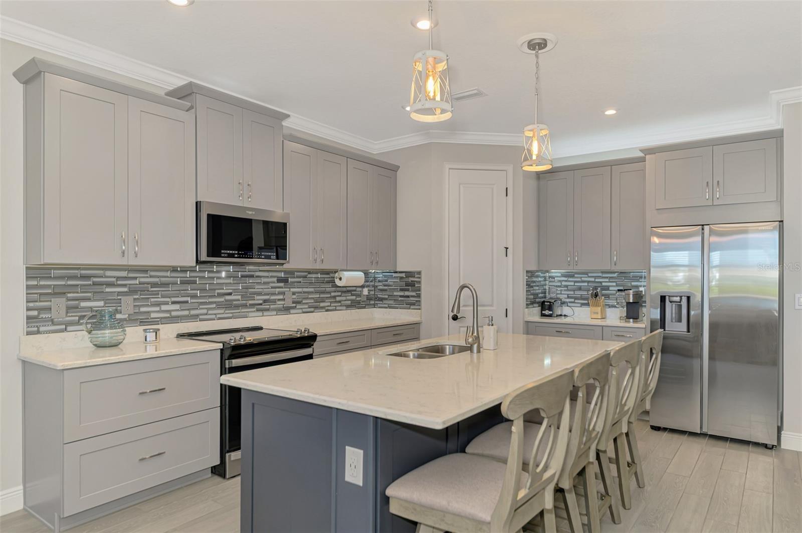 Image 18 of 91 For 11786 Sistine Lane