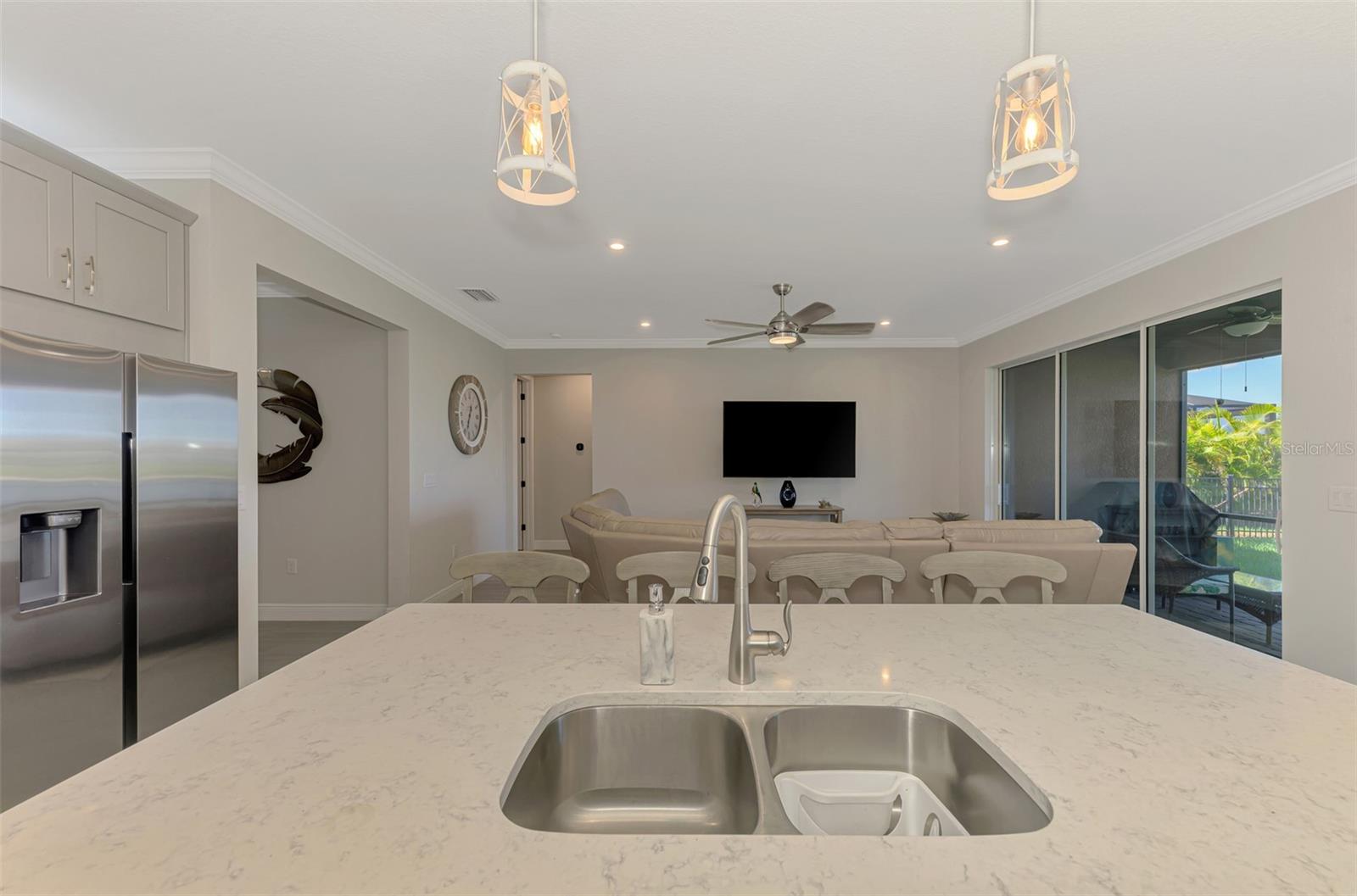 Image 26 of 91 For 11786 Sistine Lane