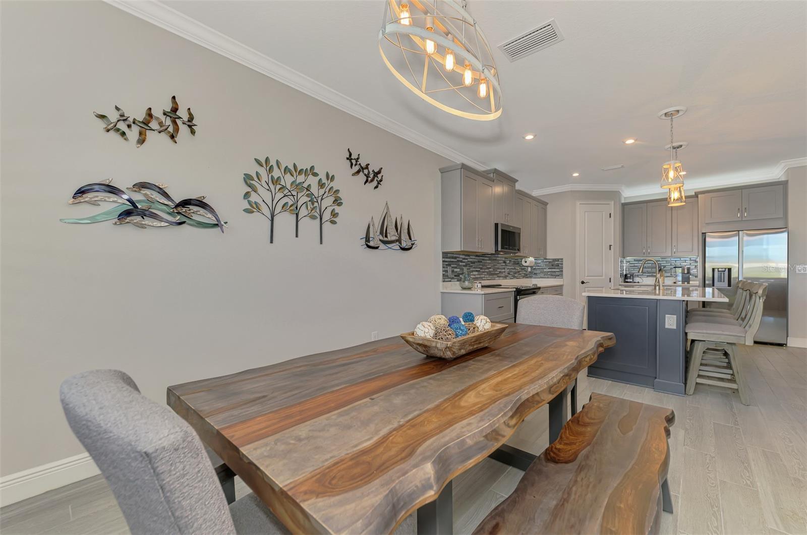 Image 31 of 91 For 11786 Sistine Lane