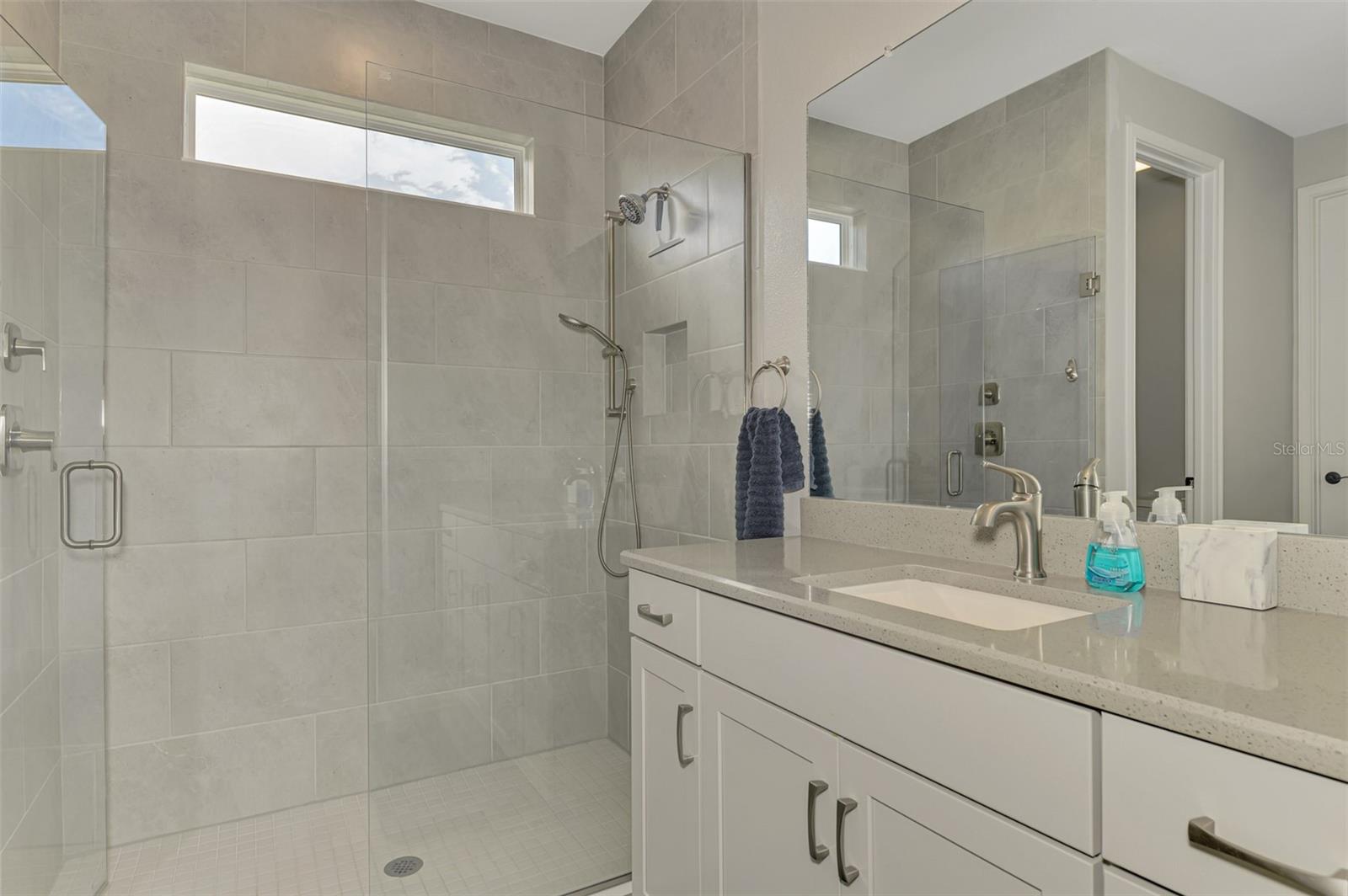 Image 37 of 91 For 11786 Sistine Lane