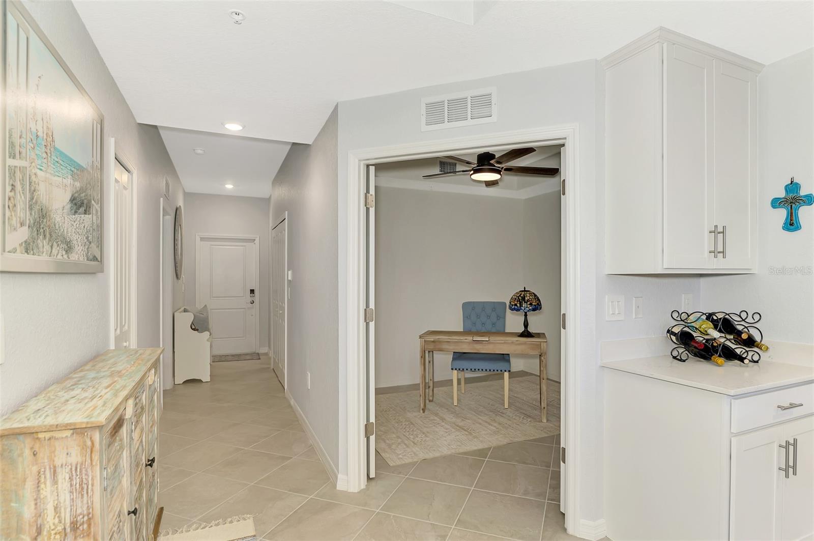 Image 14 of 100 For 12520 Galapagos Court 106