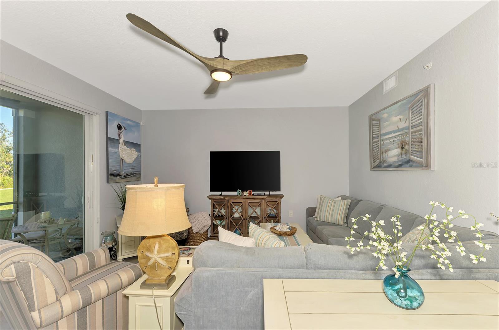 Image 17 of 100 For 12520 Galapagos Court 106