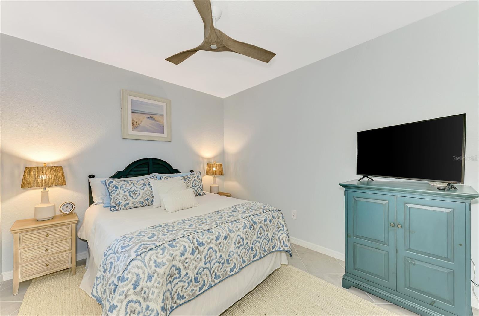 Image 41 of 100 For 12520 Galapagos Court 106