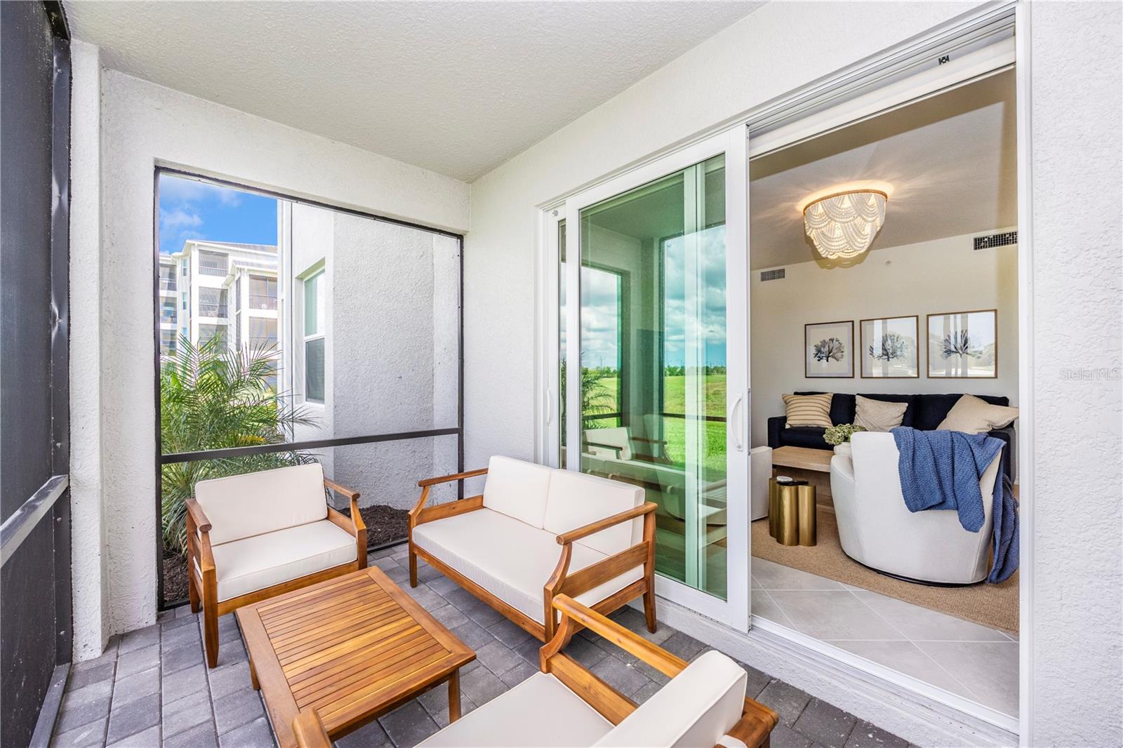 Image 26 of 86 For 17625 Opal Sand Drive 106