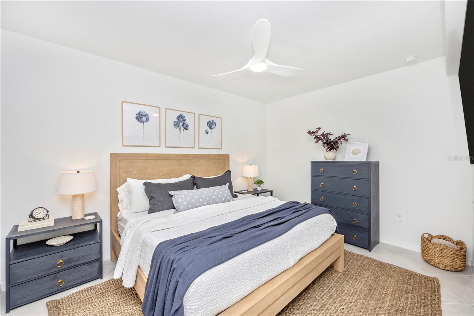 Image 28 of 86 For 17625 Opal Sand Drive 106