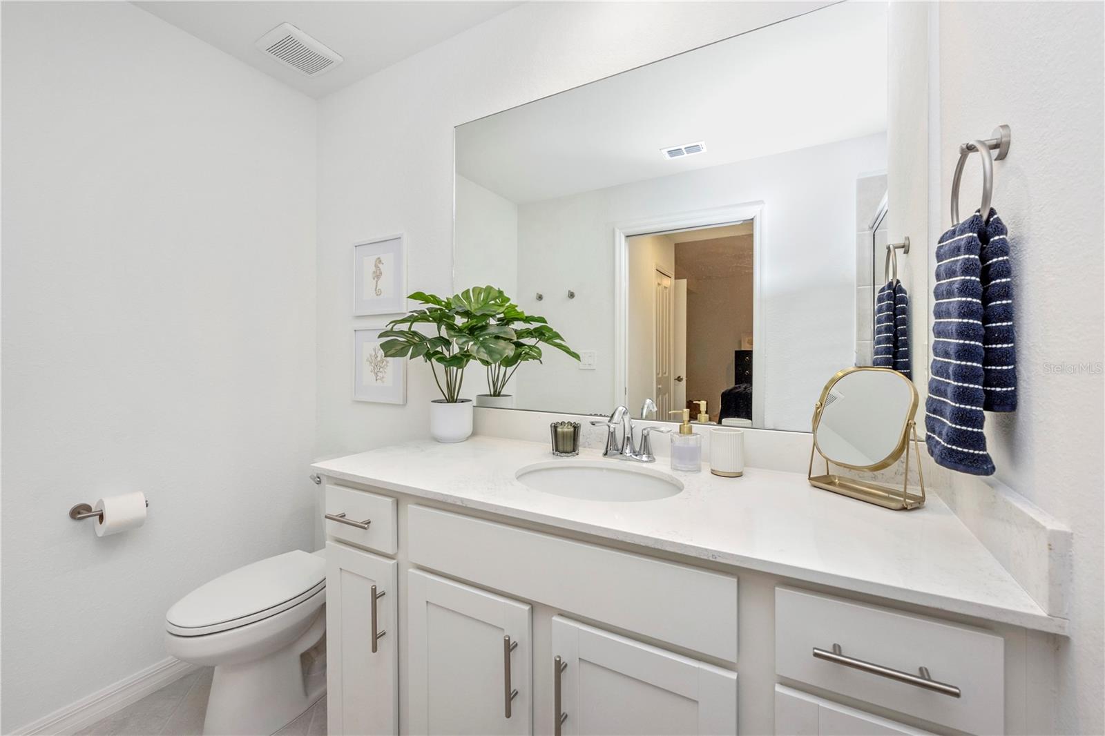 Image 33 of 86 For 17625 Opal Sand Drive 106